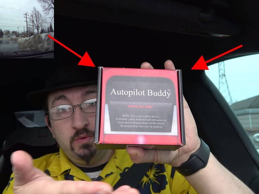 Tesla-Fooling 'Autopilot Buddy' Is Now Illegal