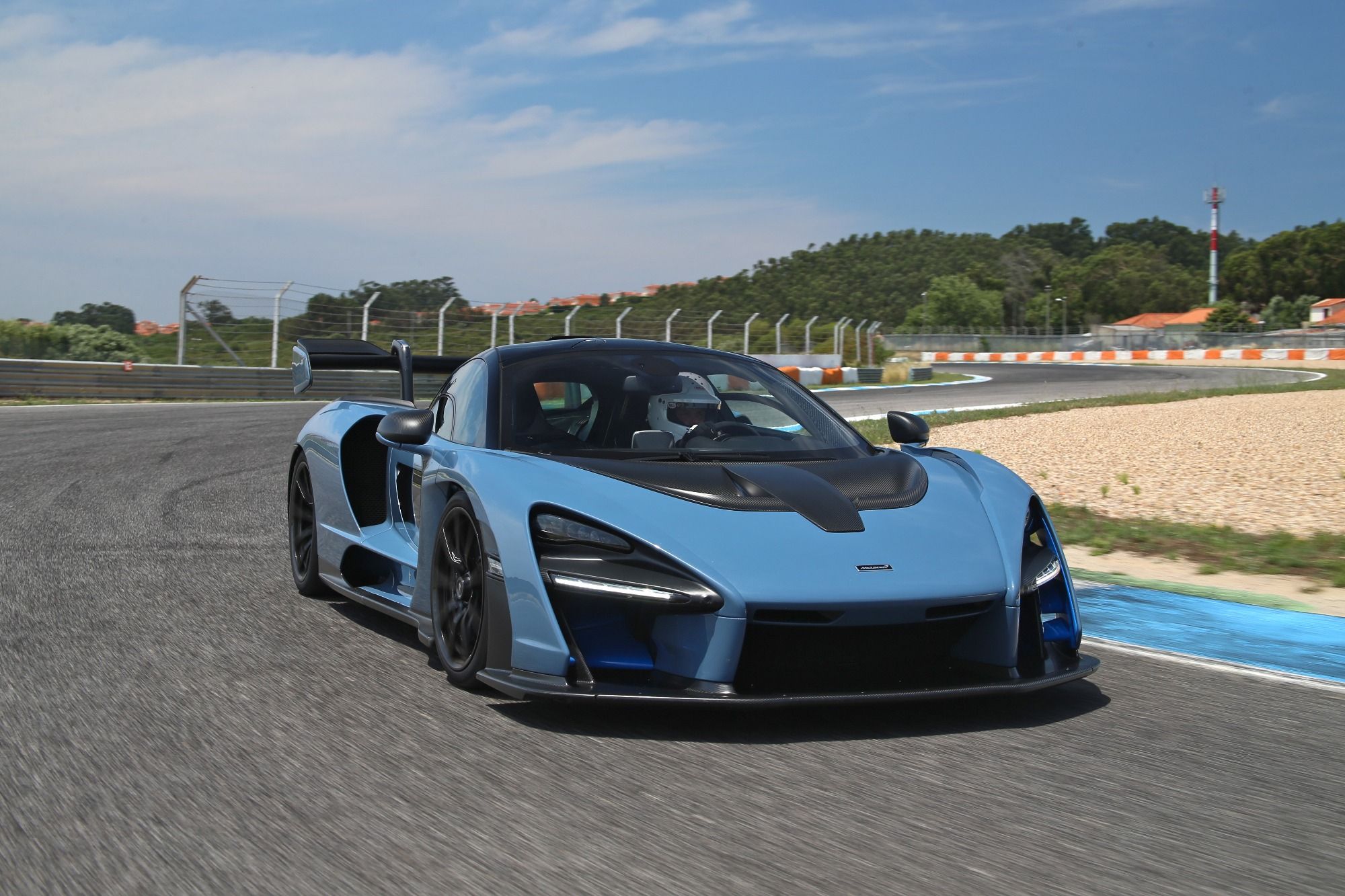 McLaren Senna: Review, Pricing, Photos, and Specs