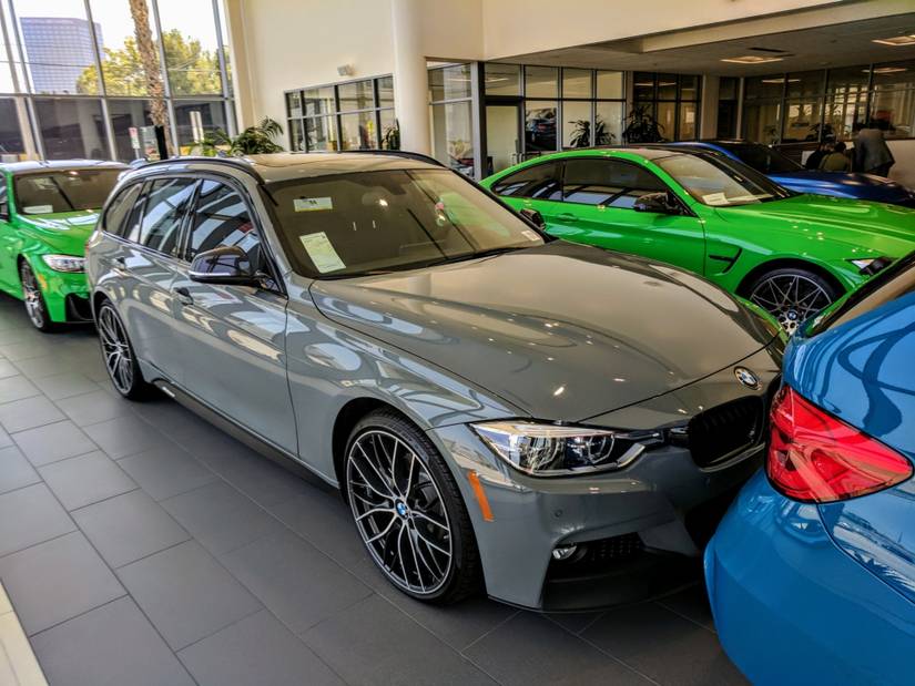 BMW Open To Expanding Individual Color Options
