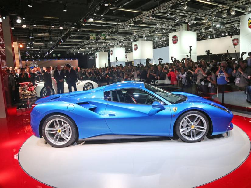 Ferrari's New Paint System Is Way Cooler Than You Think