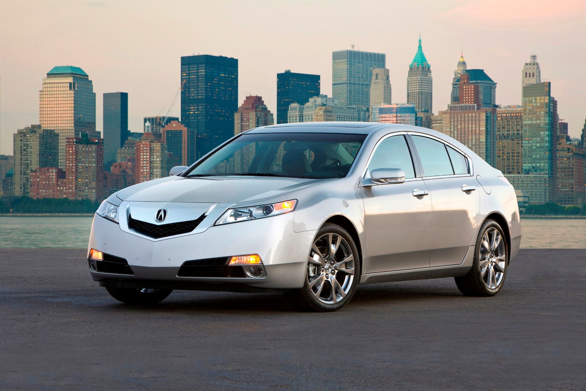 Acura TL Generations: All Model Years | CarBuzz