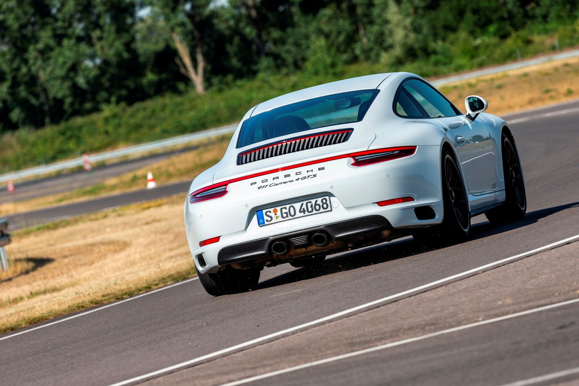Everything You Need To Know To Understand The Porsche 911 Model Range