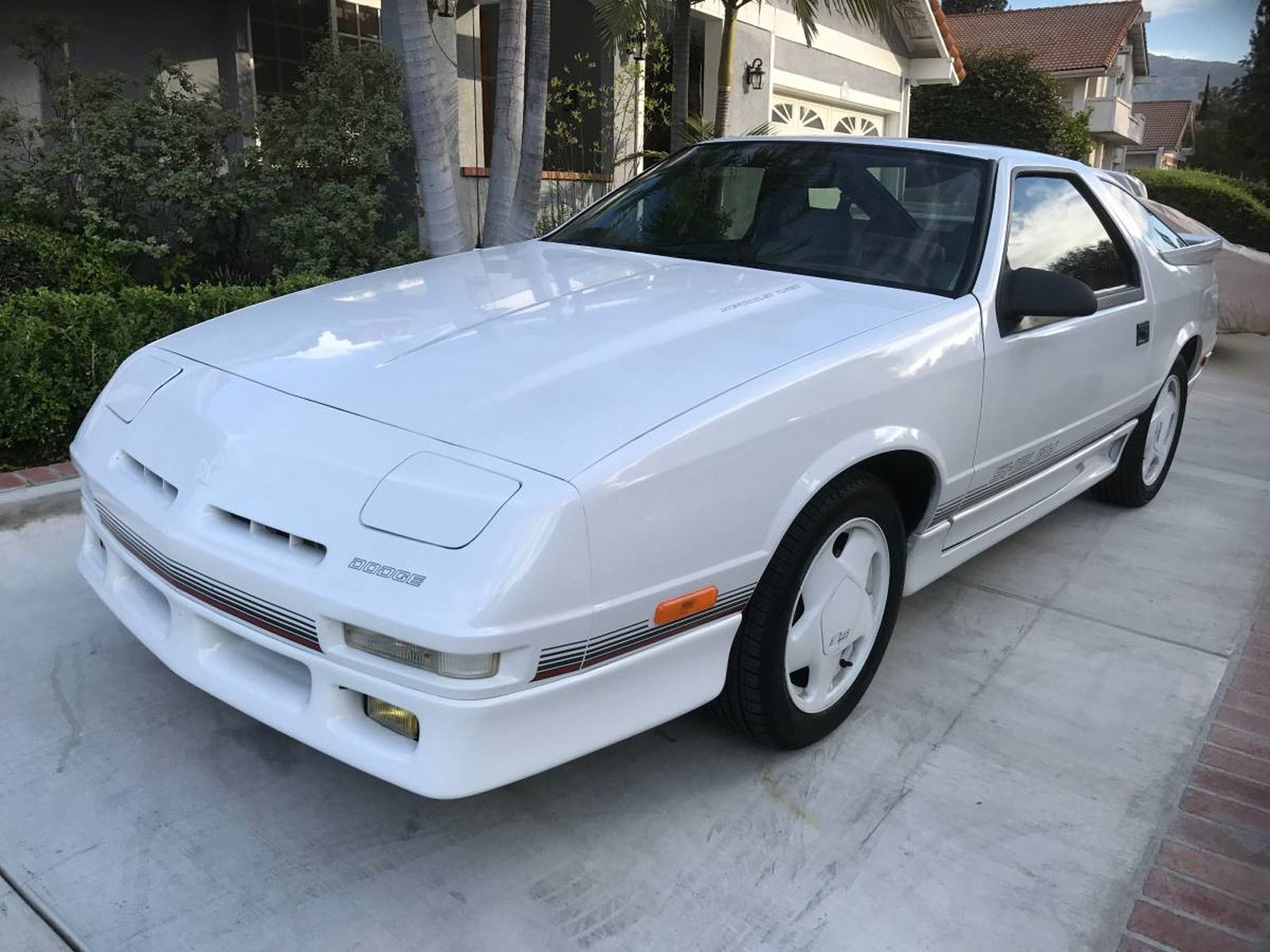 Weekly Craigslist Hidden Treasure 1990 Dodge Daytona Shelby(04)