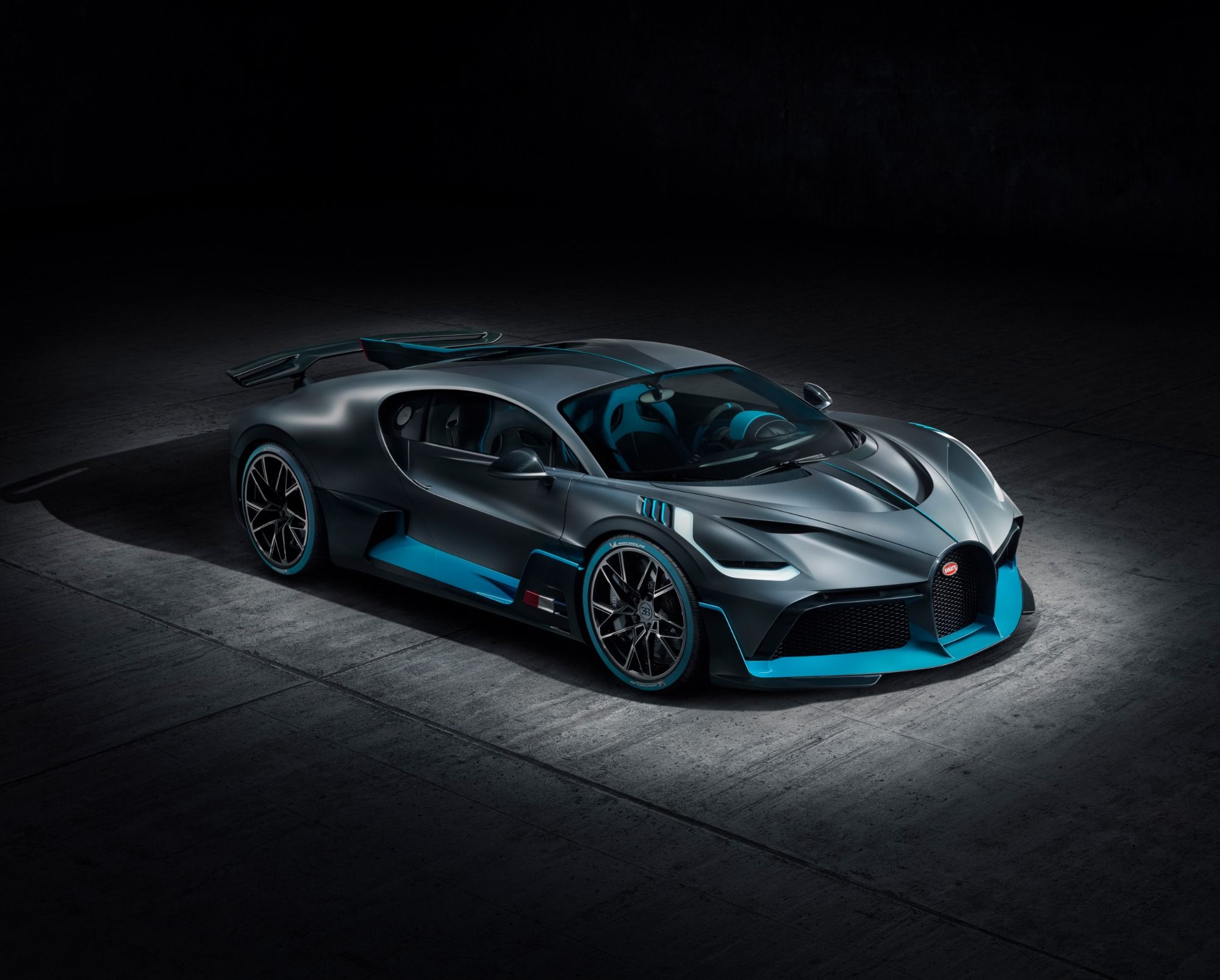 Limited Edition Bugatti Divo Hypercar Debuts With Brutal