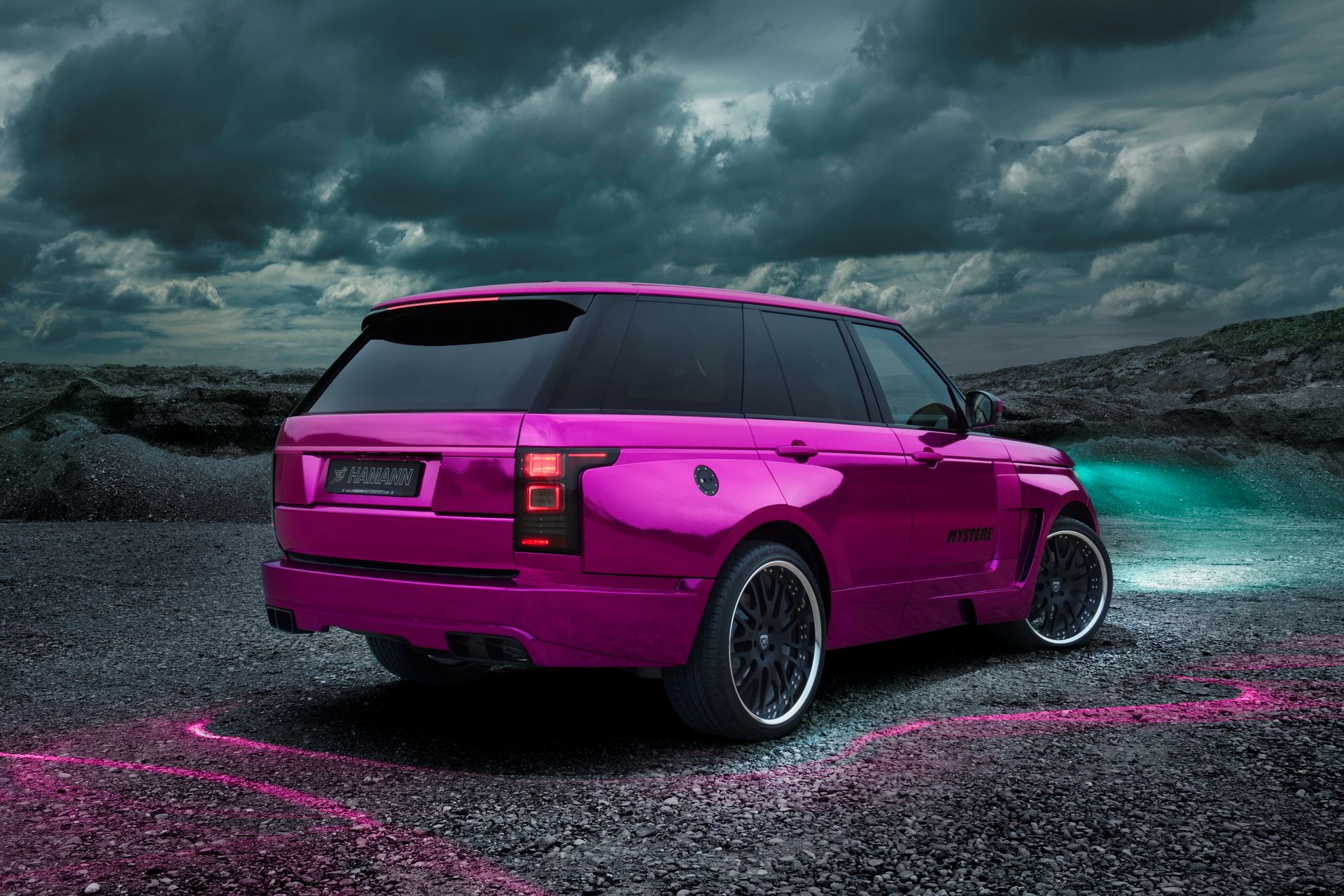 8 Modified Range Rover Nightmares