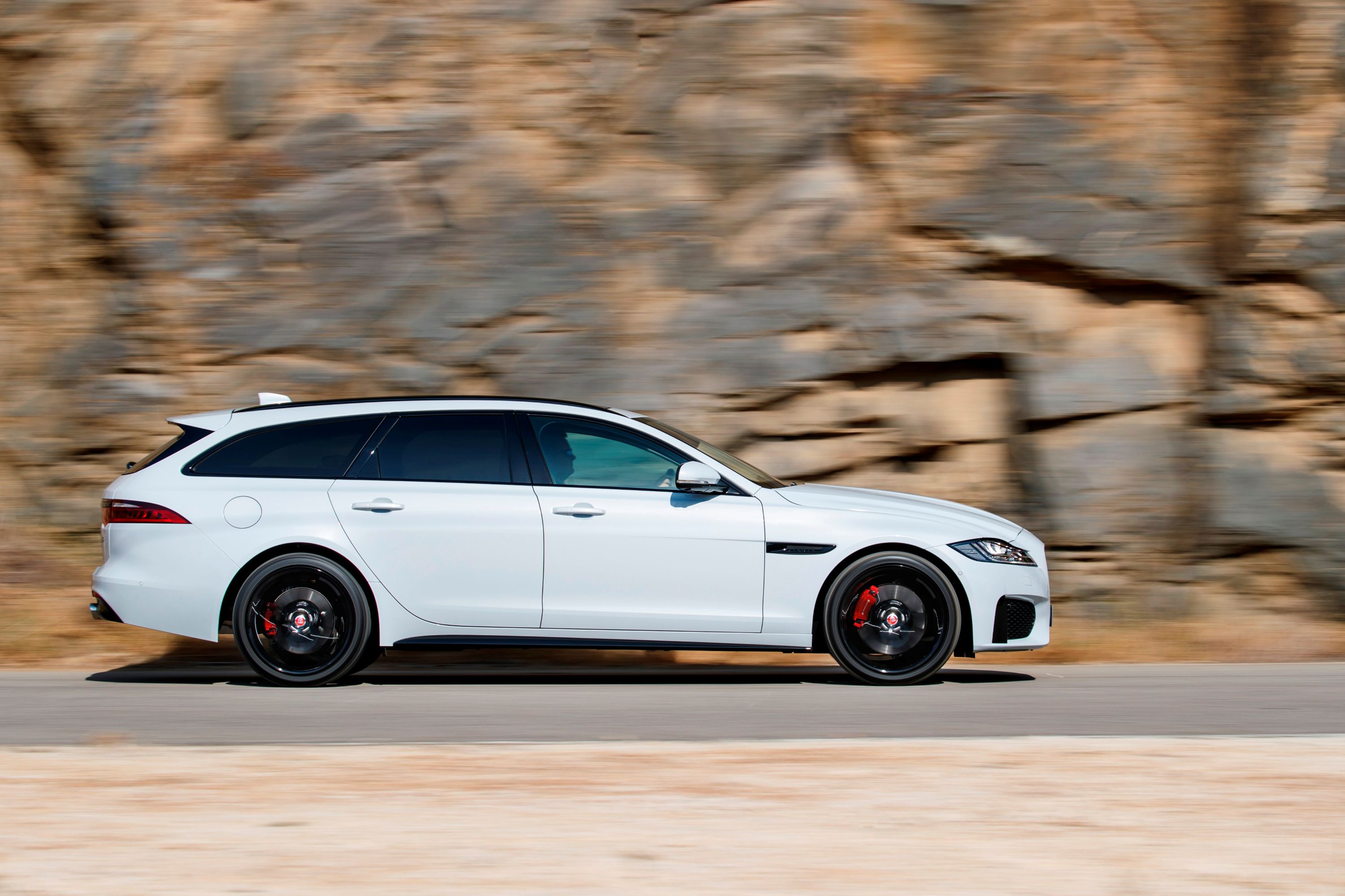 Jaguar Land Rover Will Shut Down Plant Amidst Slow Sales