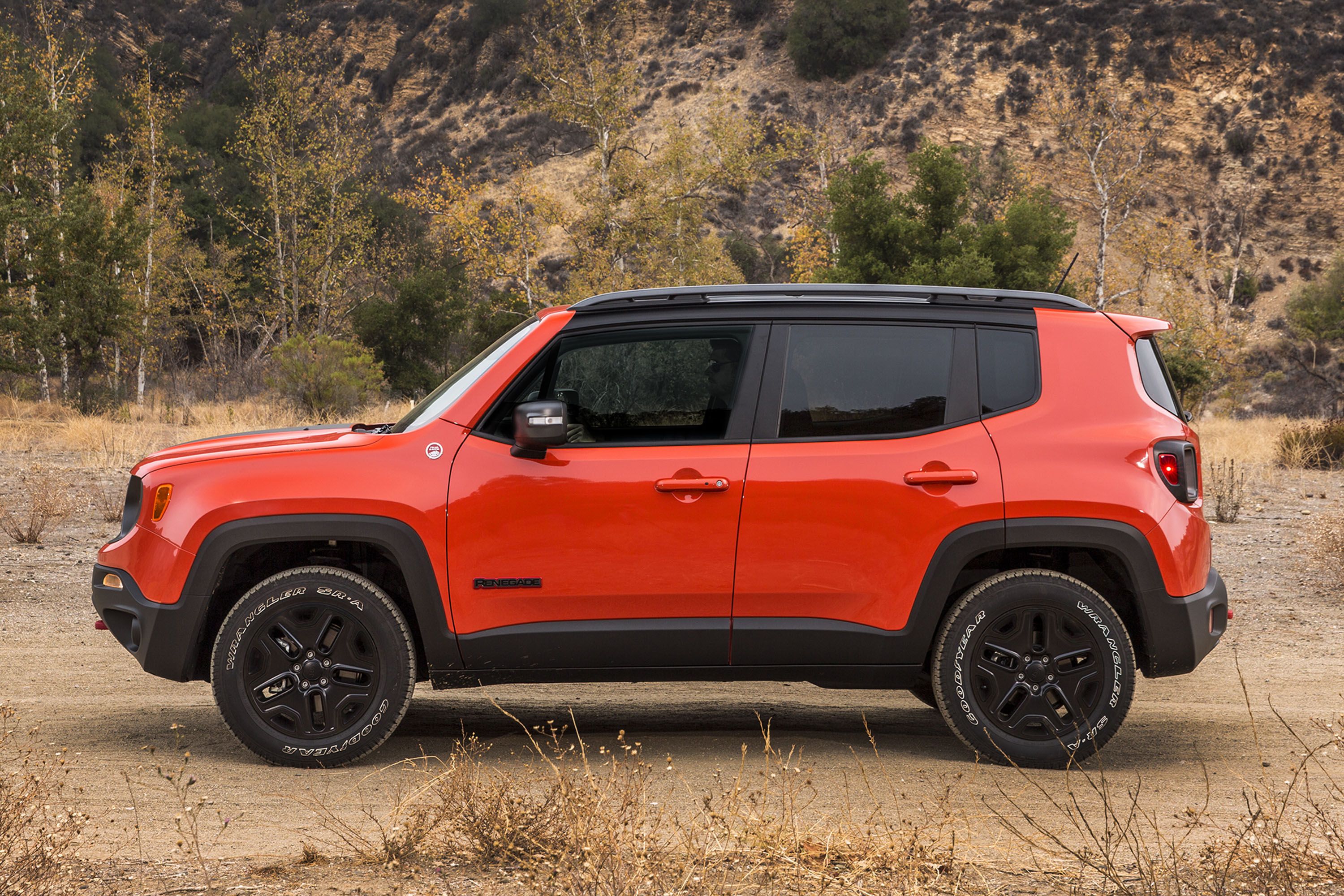 Jeep Tools Up To Produce Renegade PHEV