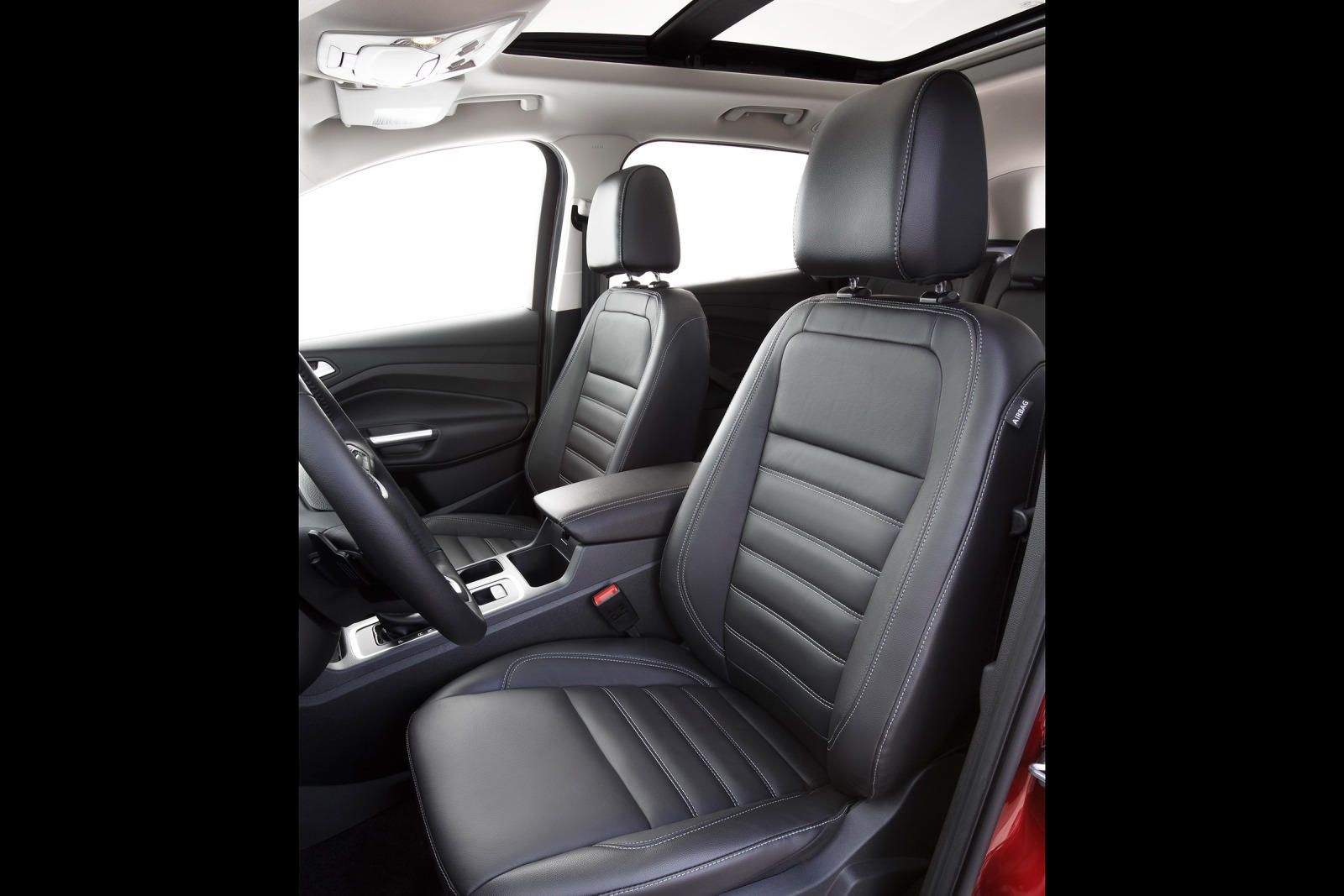 2017 Ford Escape Interior Photos