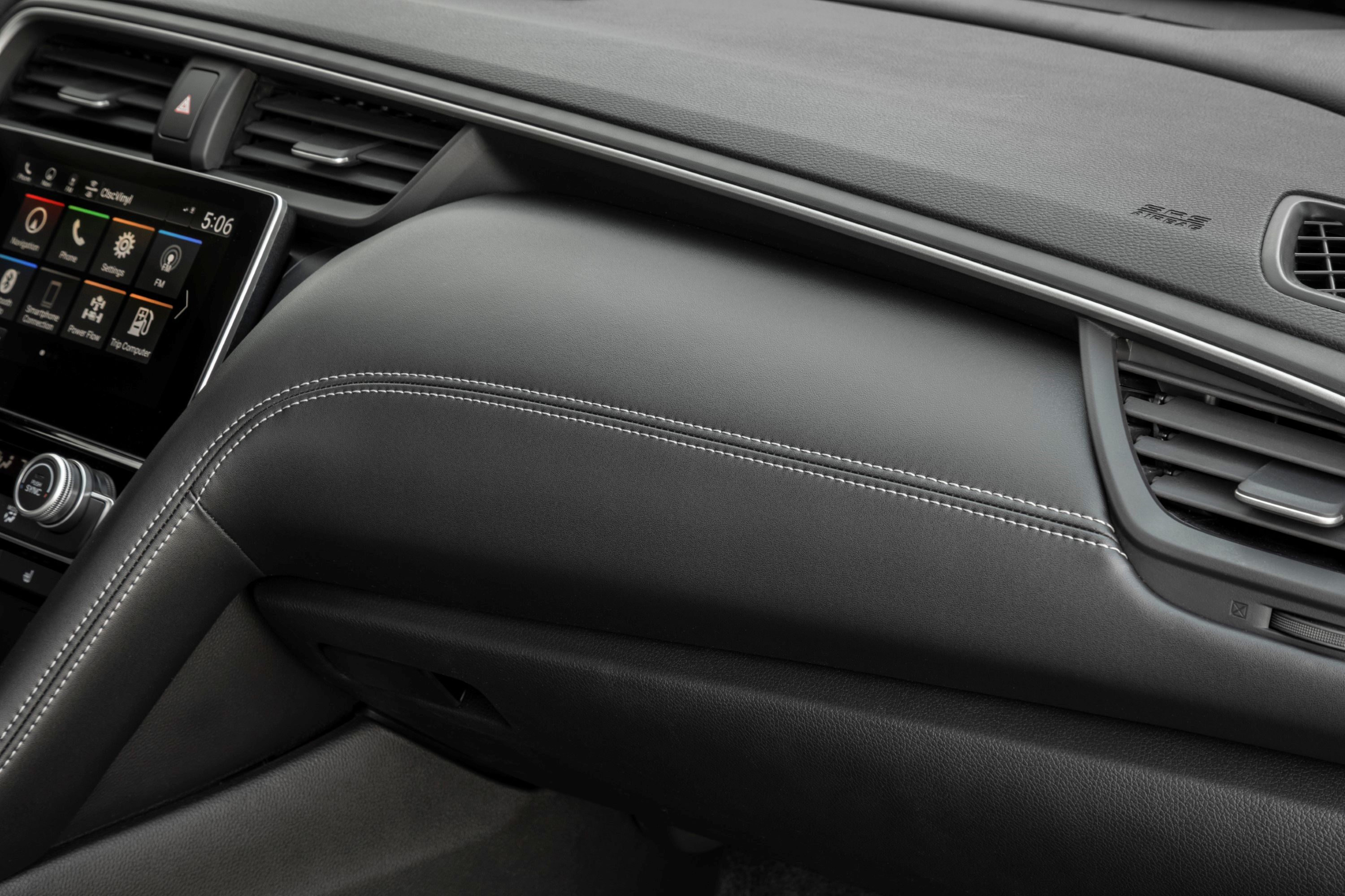 2019 Honda Insight Interior Photos