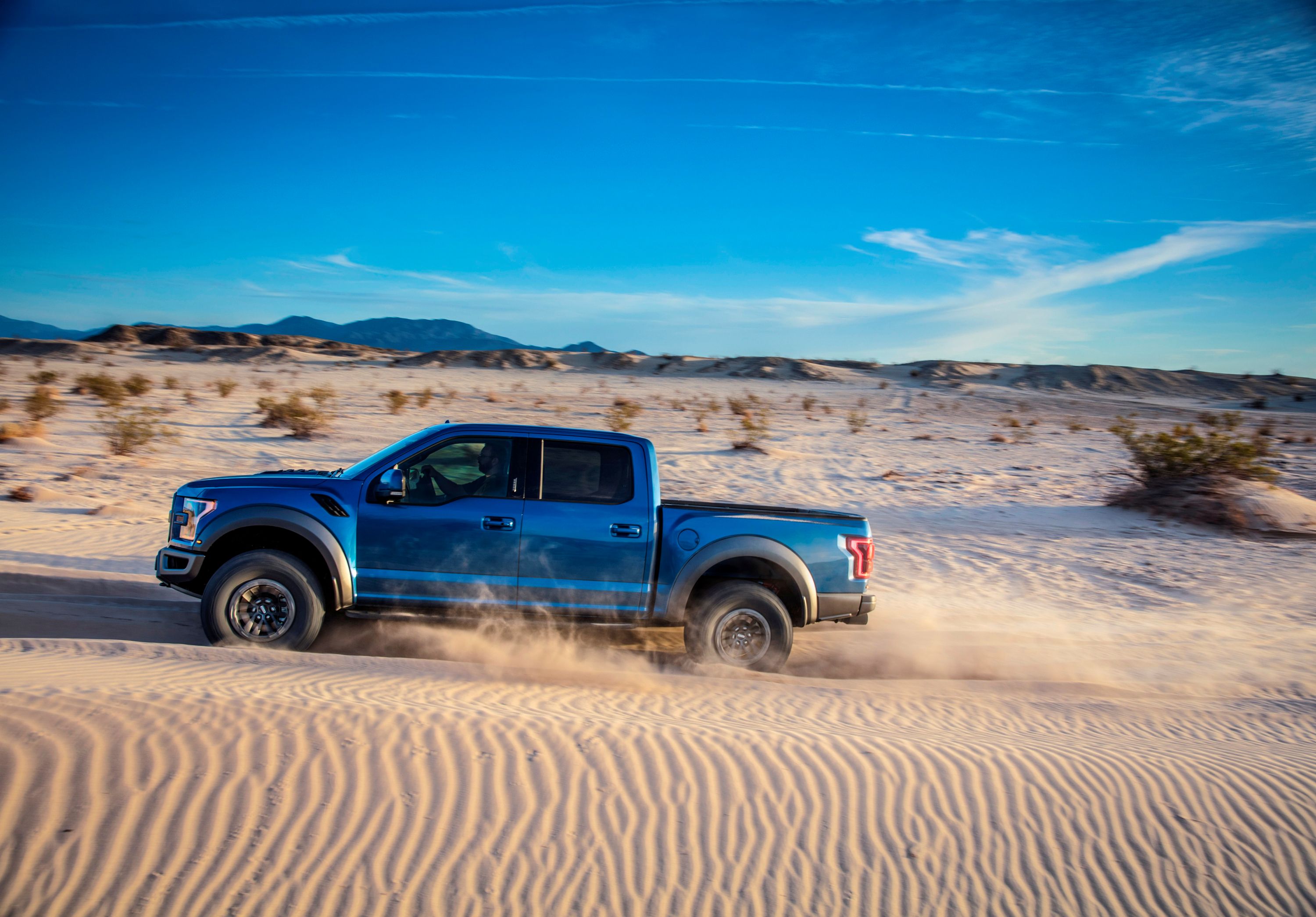 2018 Ford F-150 Raptor Pricing, Photos & Specs