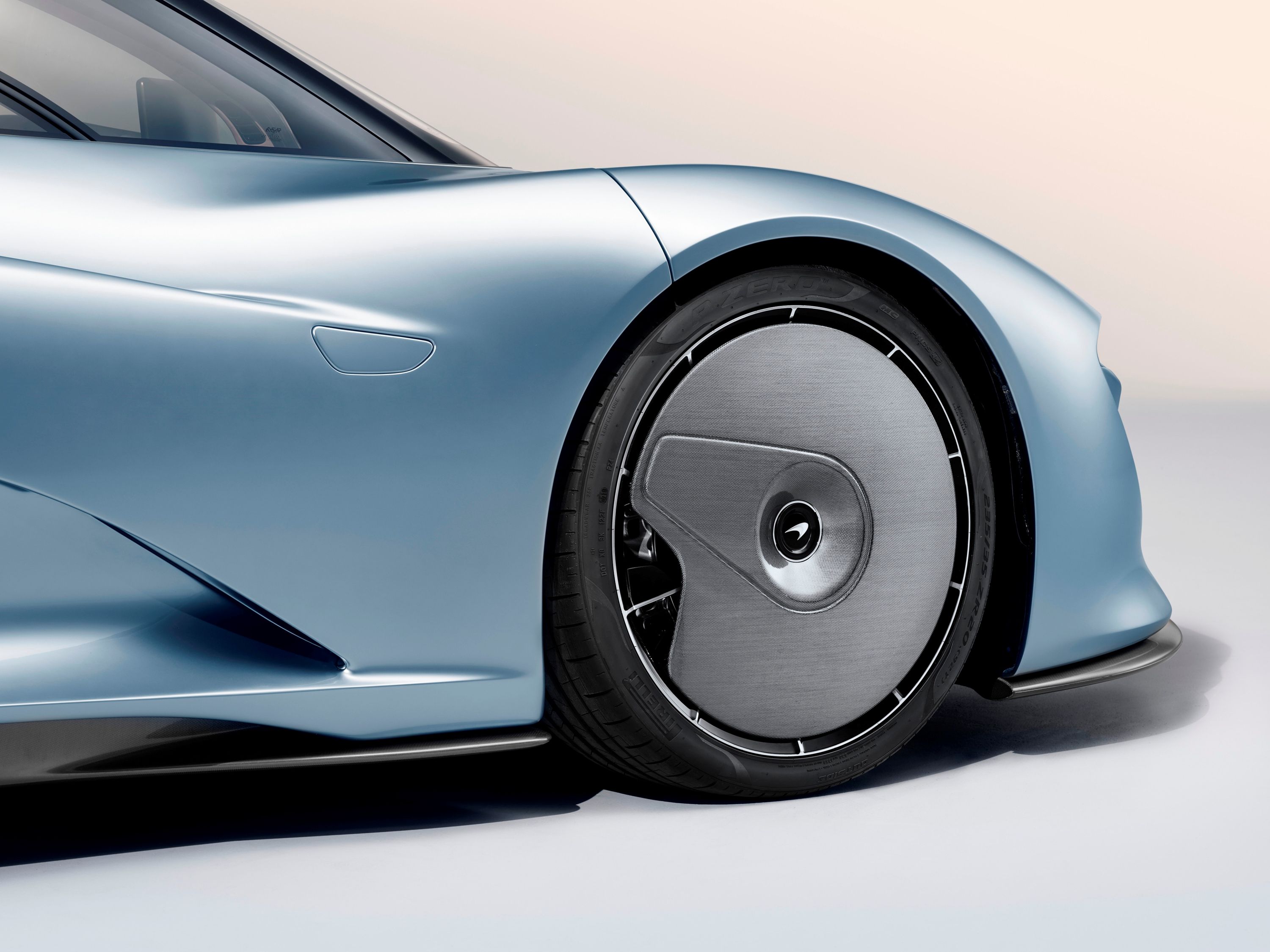 McLaren Speedtail Exterior Photos