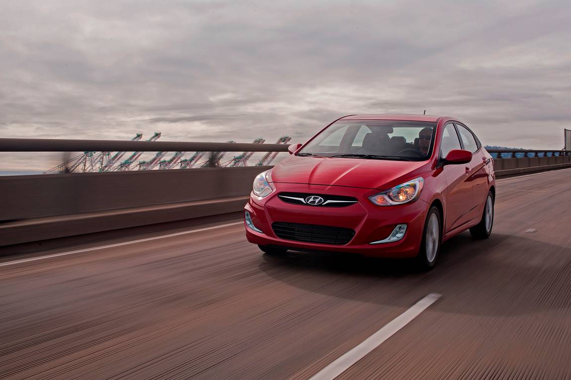 2014 Hyundai Accent Pricing, Photos & Specs