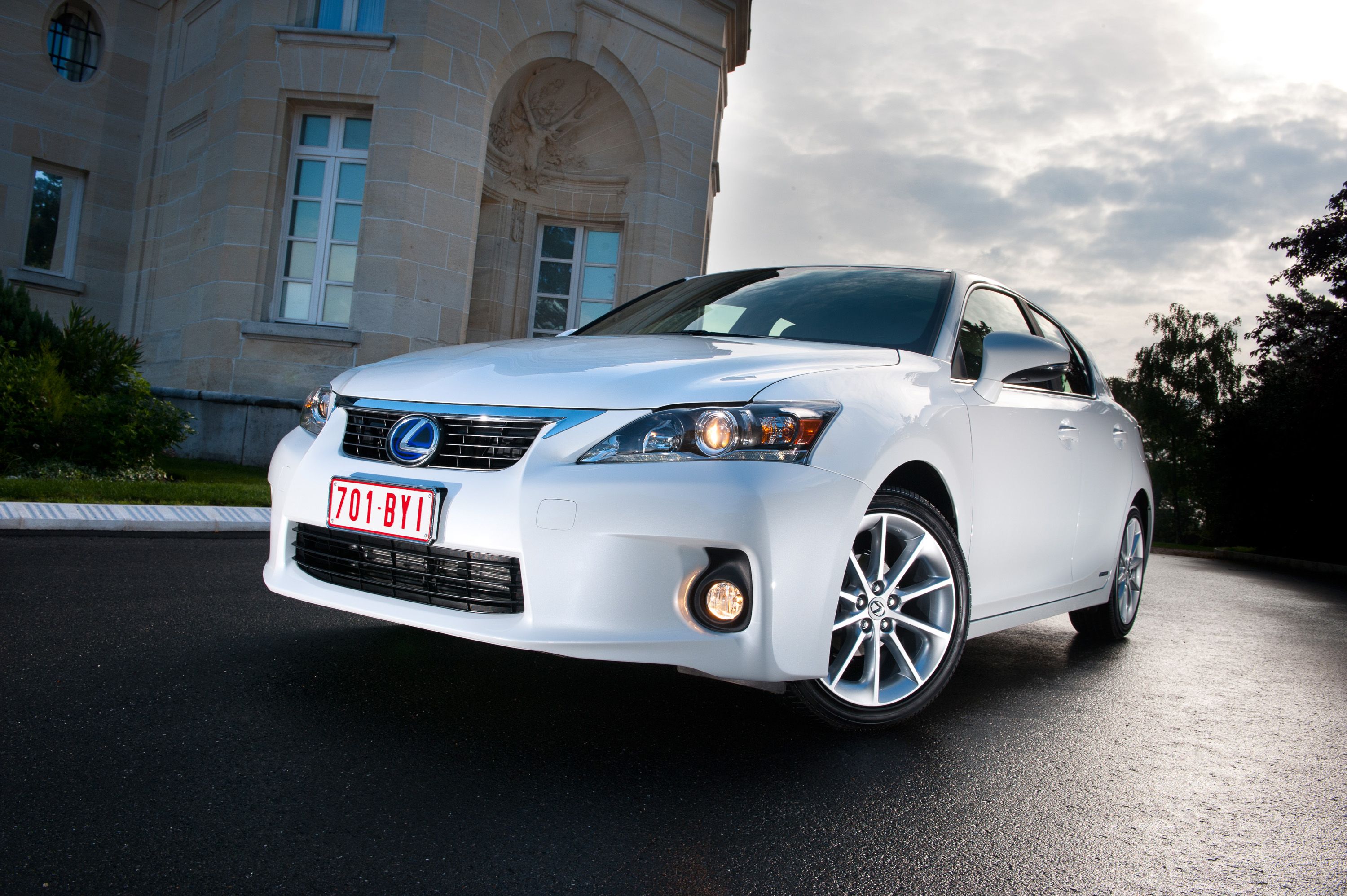 lexus ct 200h 2012 specs