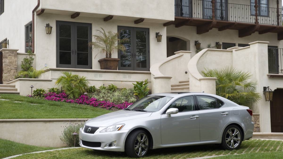 2009 Lexus IS - Specs \u0026 Trims | CarBuzz, image size:1200x675