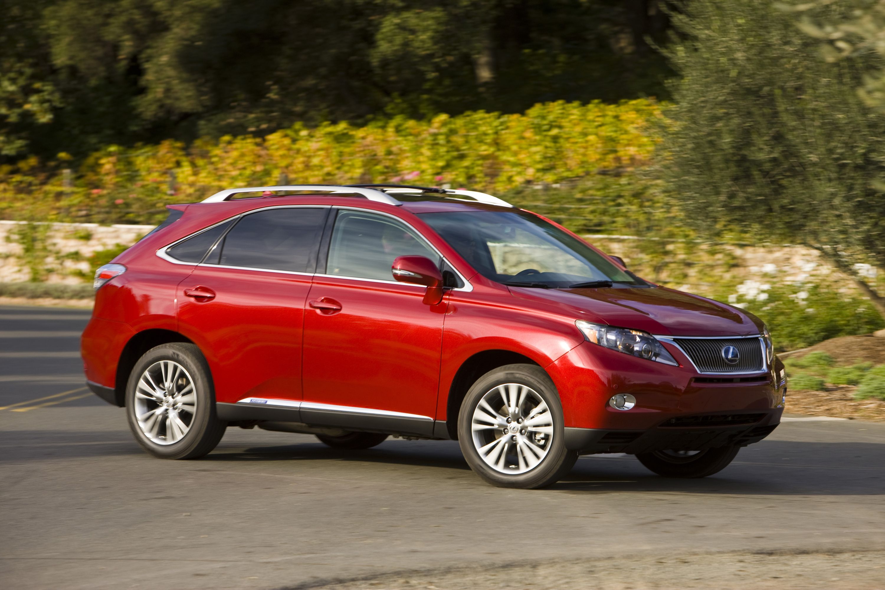 2010 Lexus RX Hybrid Pricing, Photos & Specs