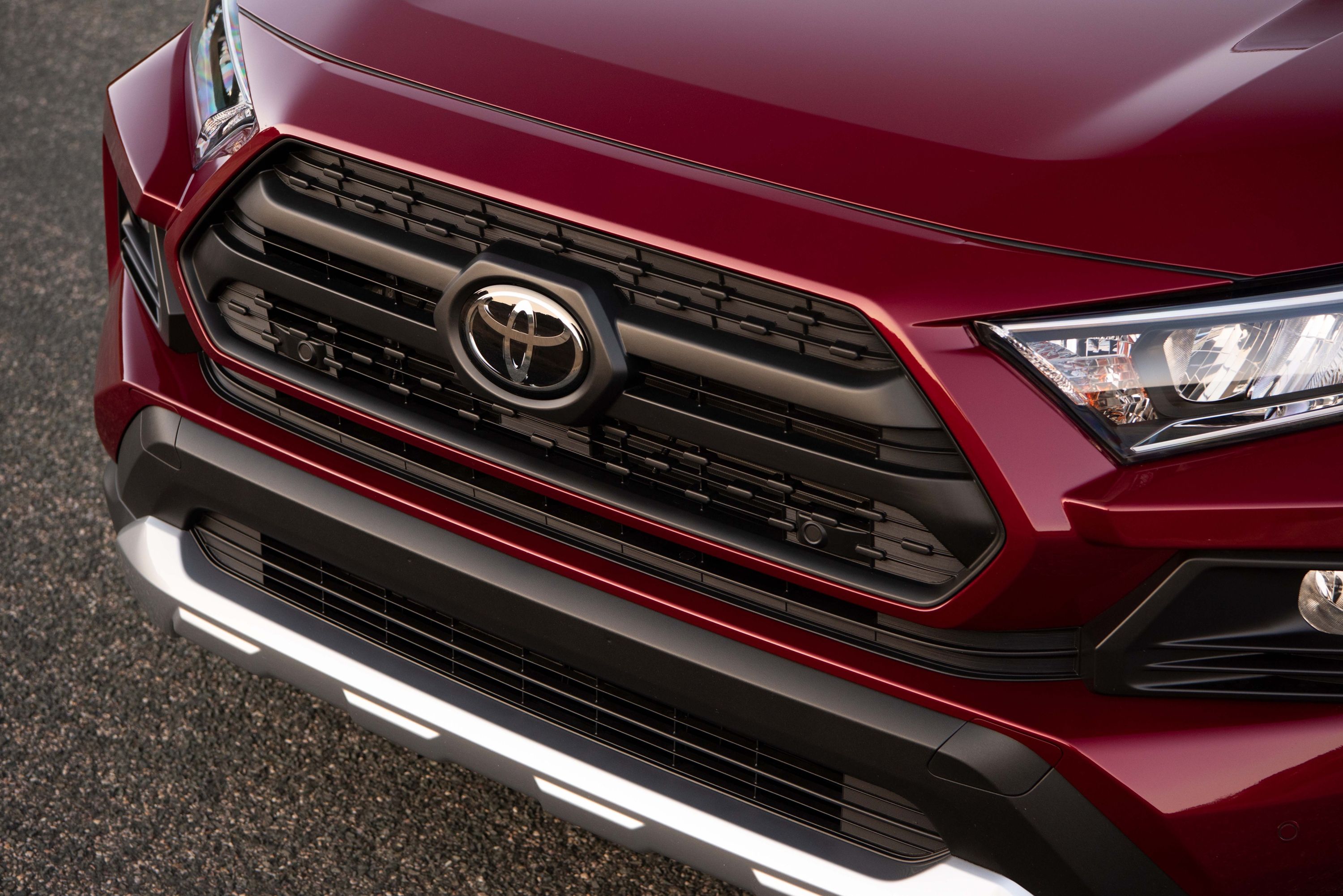 2020 Toyota RAV4 Pricing, Photos & Specs