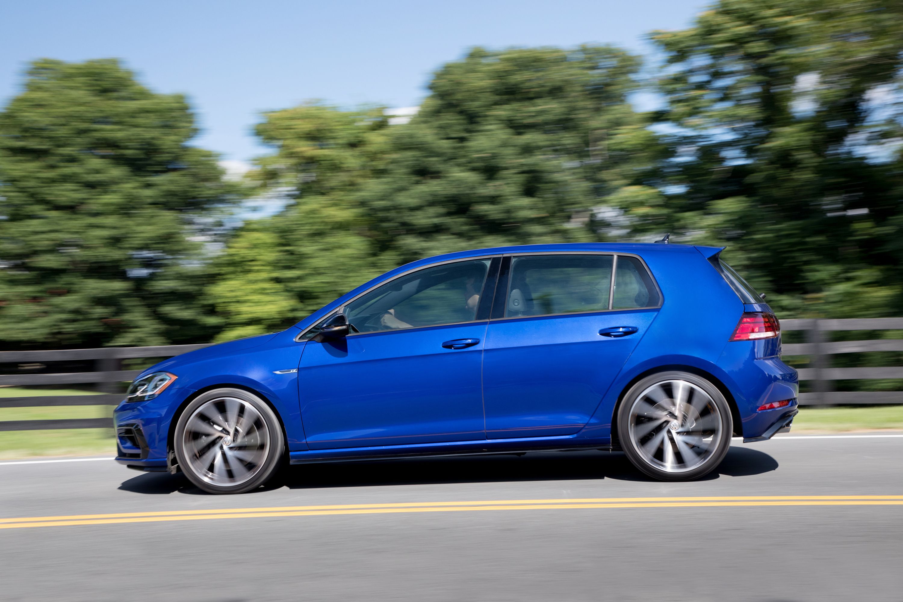 Volkswagen Golf R Generations: All Model Years | CarBuzz