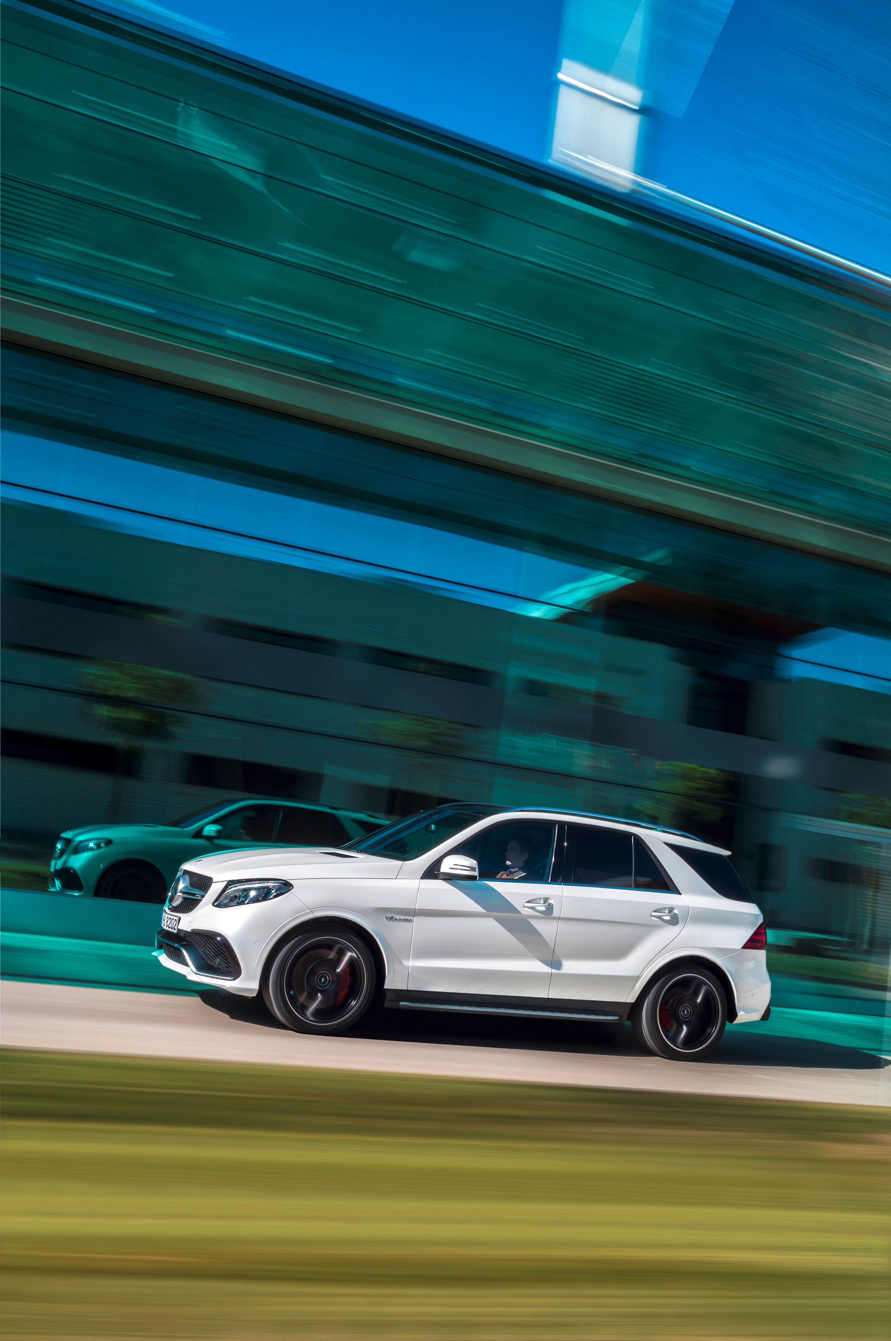 2016 Mercedes-AMG GLE 63 SUV Exterior Photos
