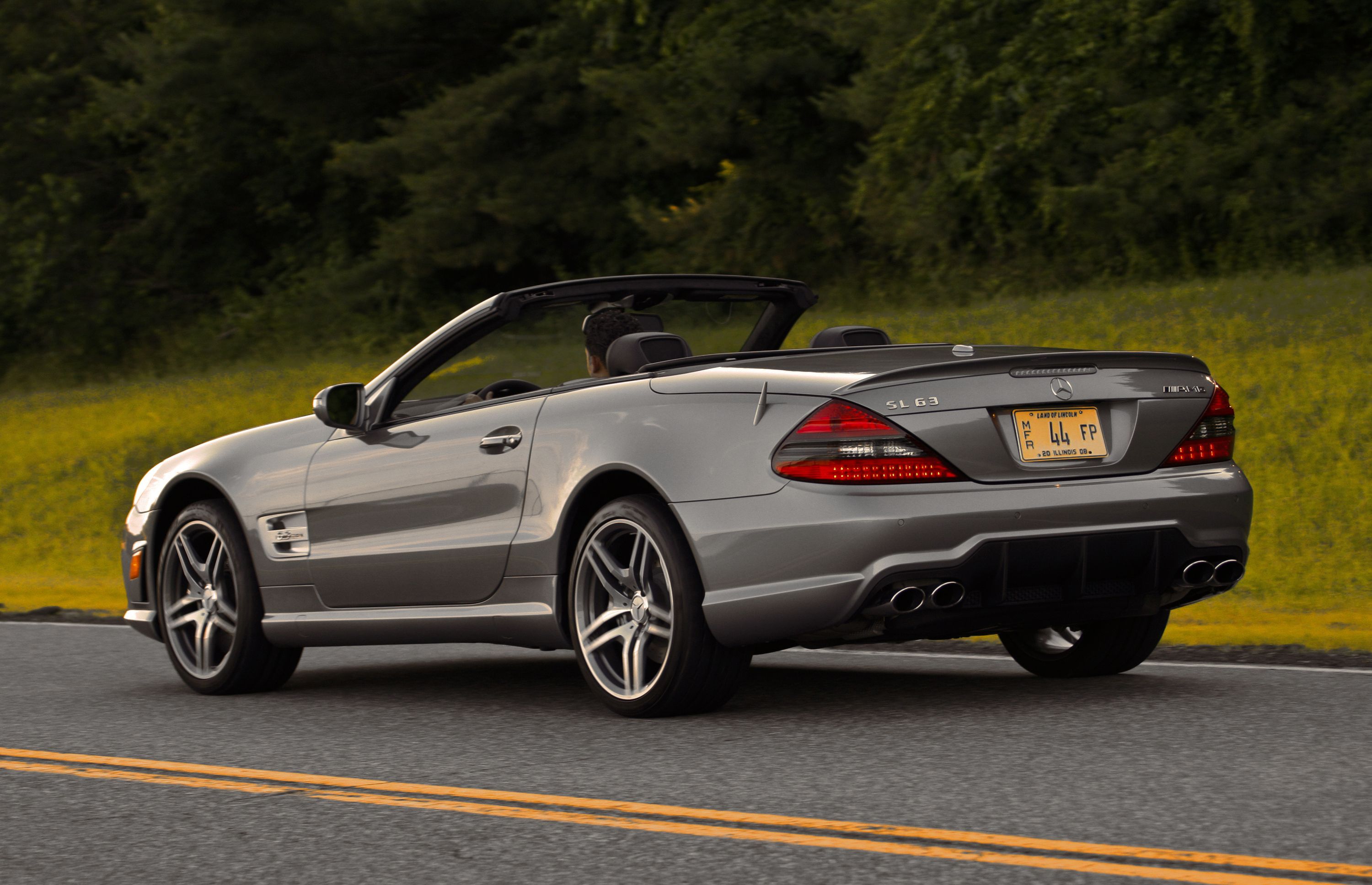 2011 Mercedes-Benz AMG SL63 - Review | CarBuzz, image size:3000x1936
