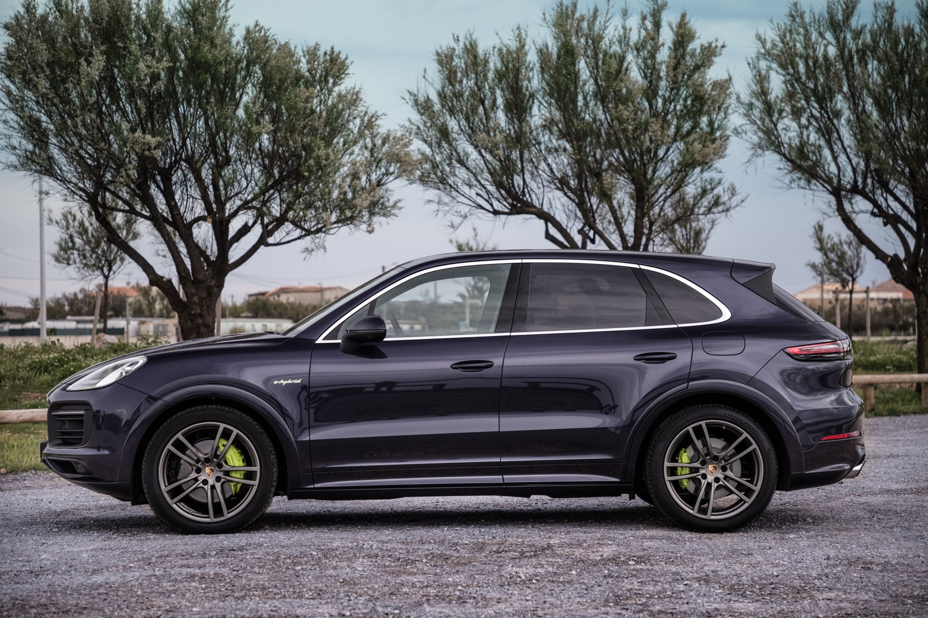 2019 Porsche Cayenne EHybrid Specs & Trims CarBuzz