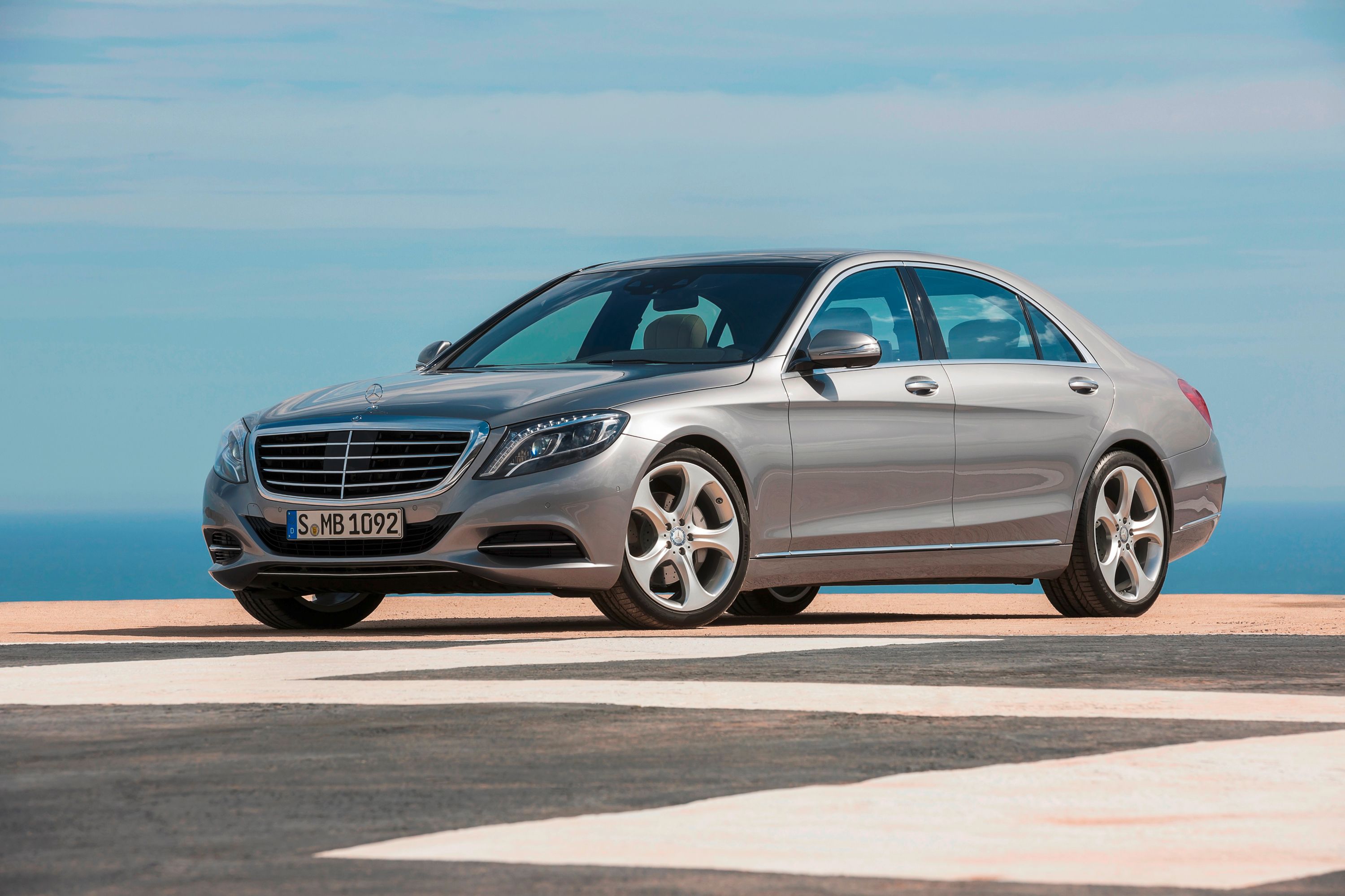 Mercedes-Benz S-Class Sedan Generations: All Model Years | CarBuzz
