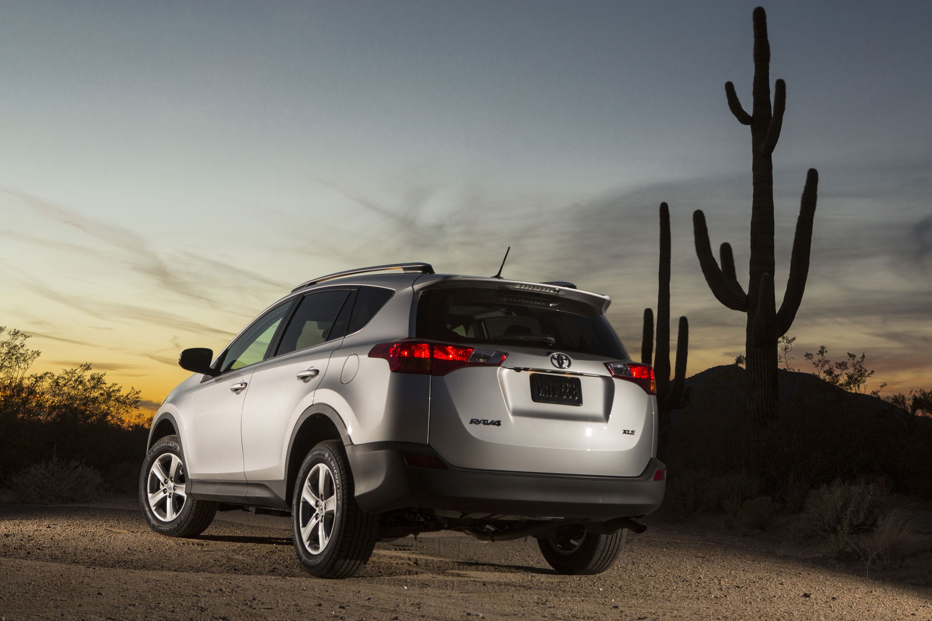 2015 Toyota RAV4 Pricing, Photos & Specs