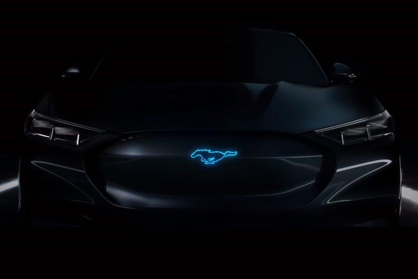 Ford Mustang Hybrid To Keep V8 Engine