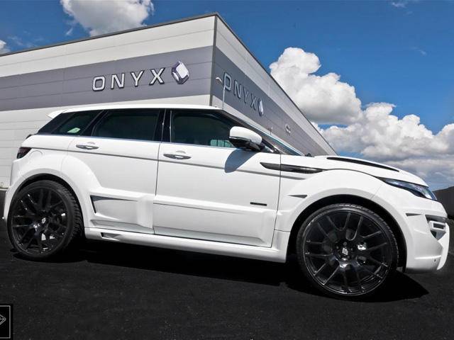 Onyx Range Rover Evoque Rouge Edition in the Flesh