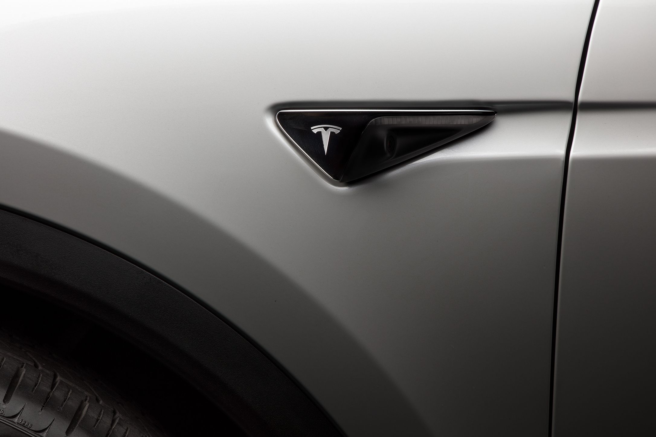 2020 Tesla Model X Exterior Photos