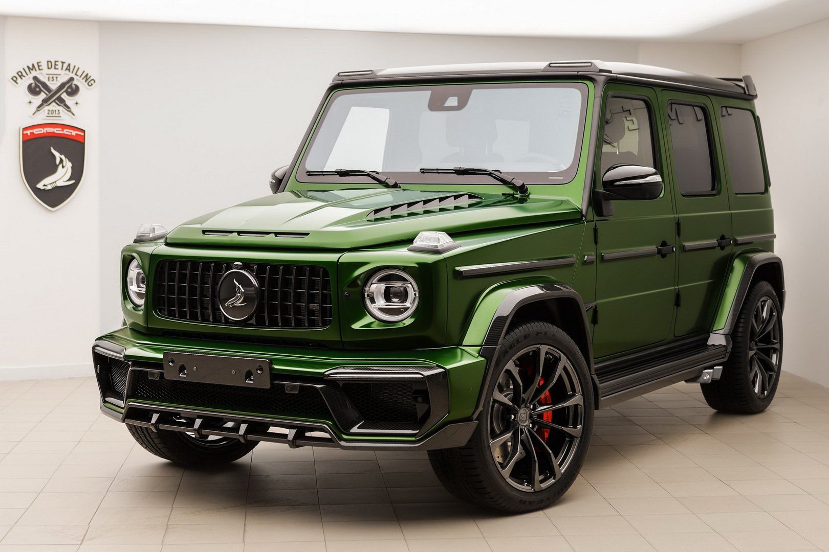Mercedes G-Class Gets Insane Carbon-Fiber Makeover