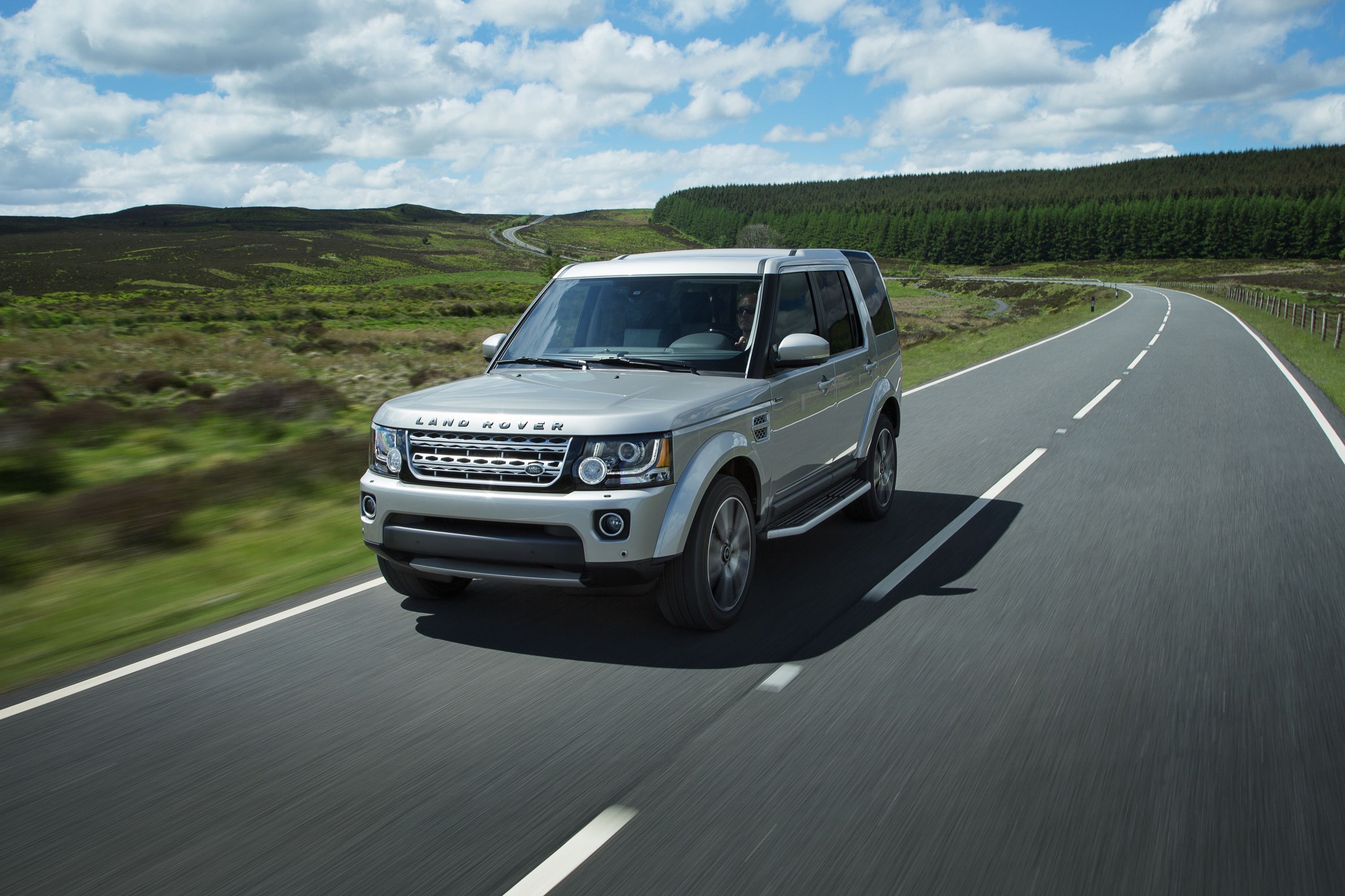 2015 Land Rover LR4 Exterior Photos