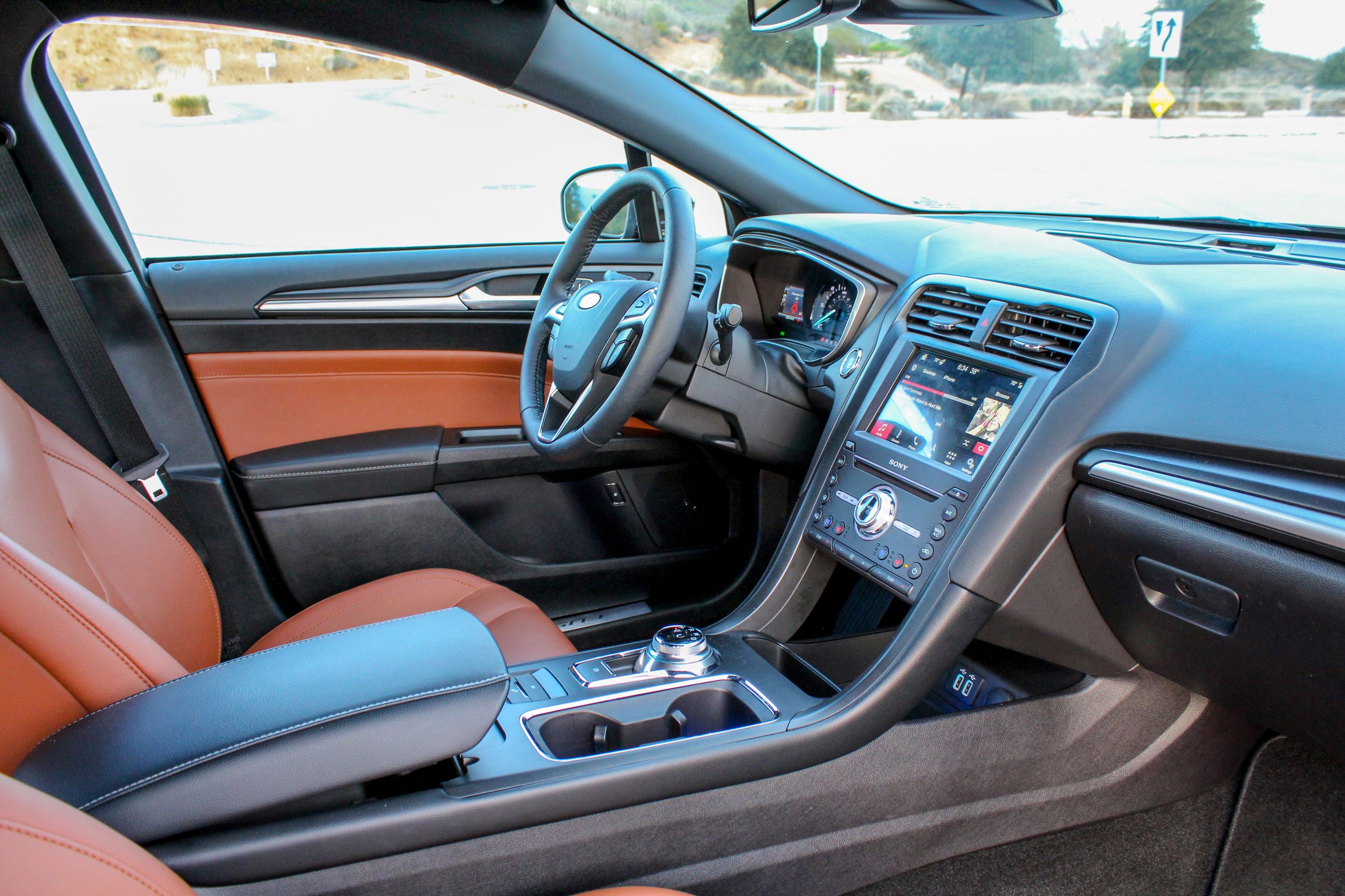 2020 Ford Fusion Energi Interior Photos
