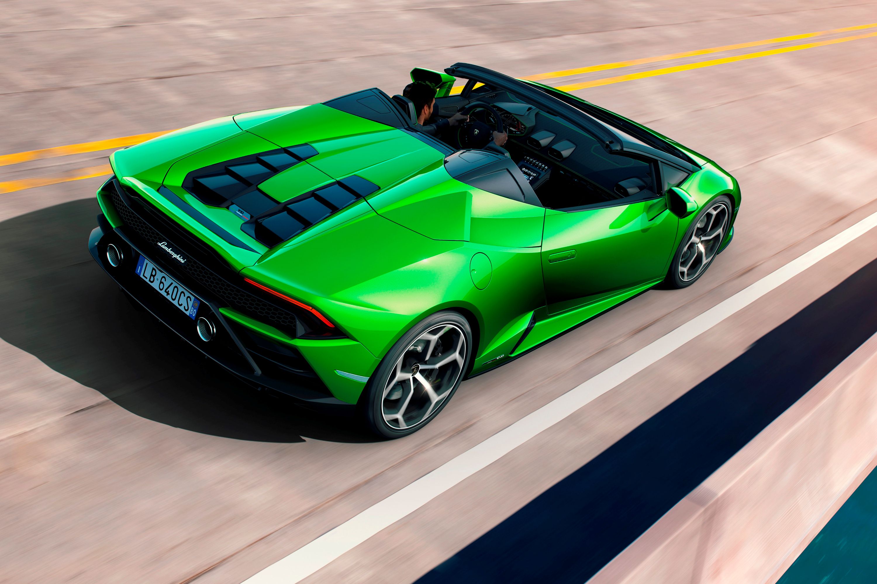 Lamborghini Huracàn EVO Spyder: prestazioni e prezzo