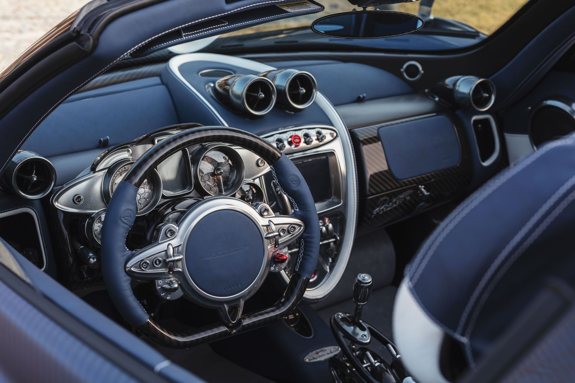 Pagani Zonda Interior PAGANI ZONDA S COUPE – Amian Cars Köln