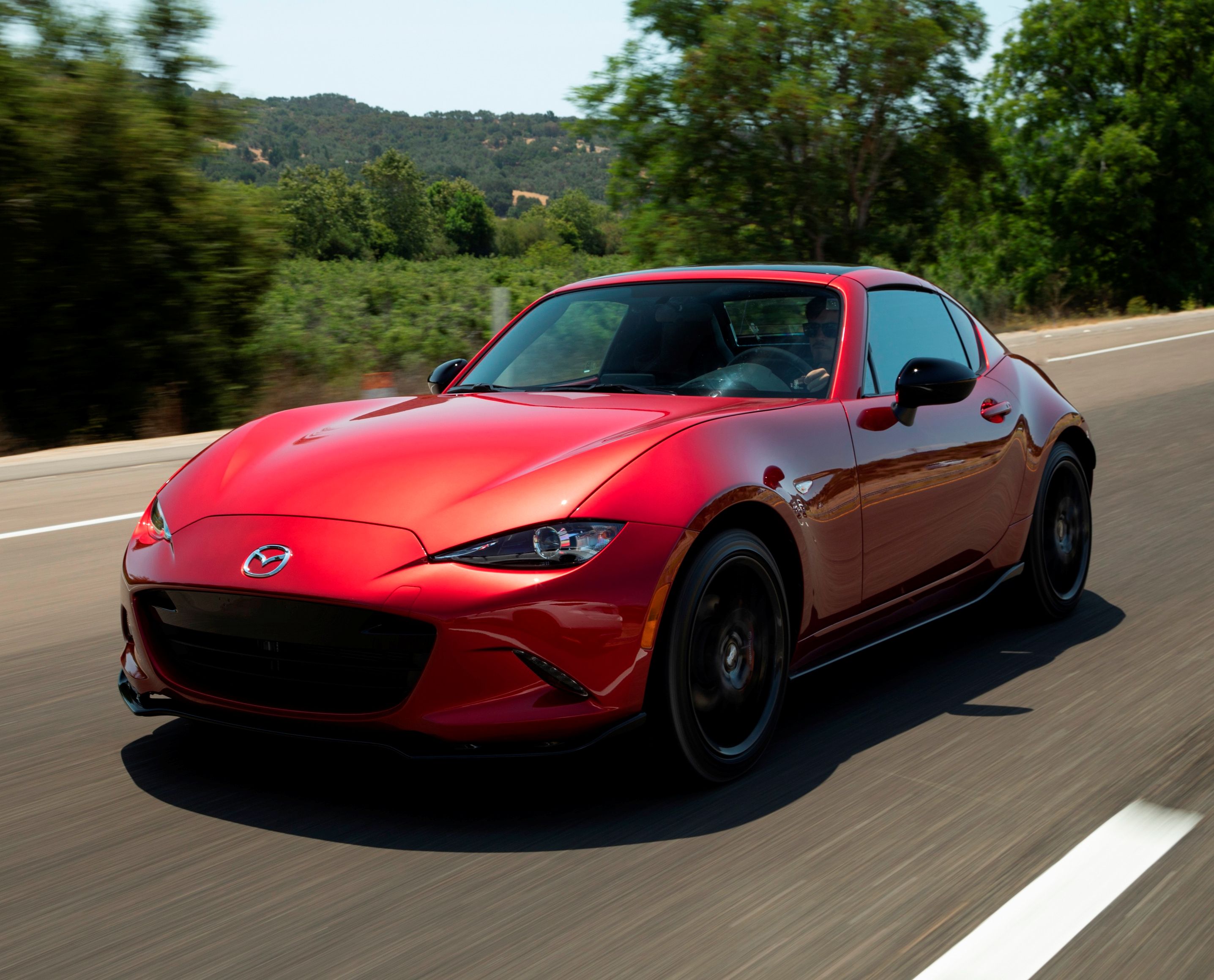 Automatic-Equipped Mazda MX-5 Miata Owners Have A Problem