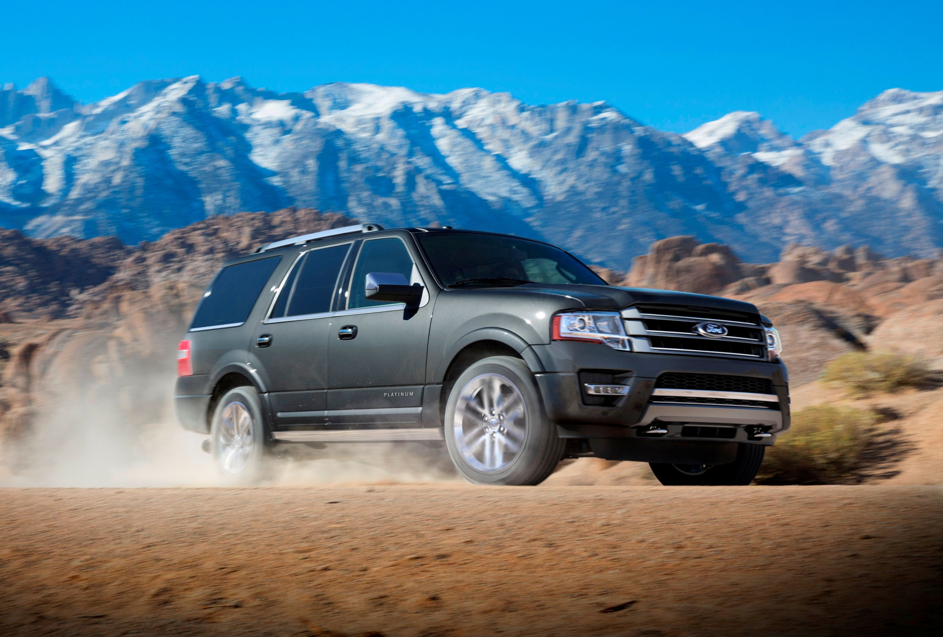 2016 Ford Expedition EL Exterior Photos