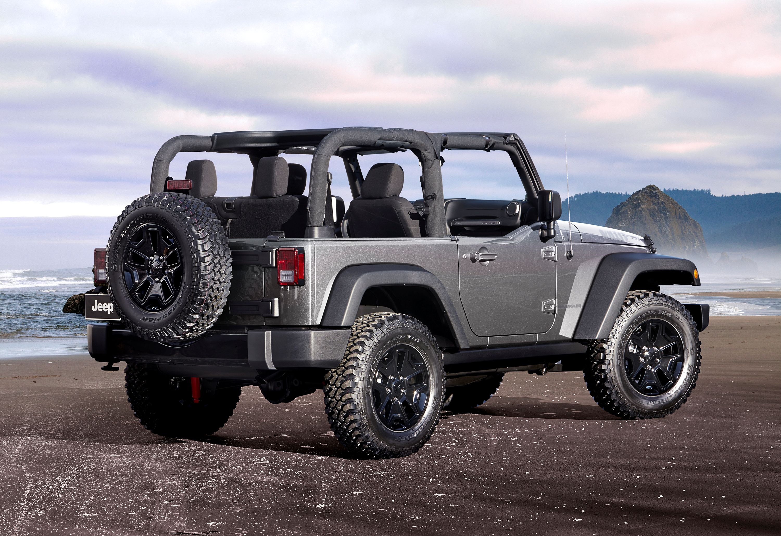 2016 Jeep Wrangler Pricing, Photos & Specs