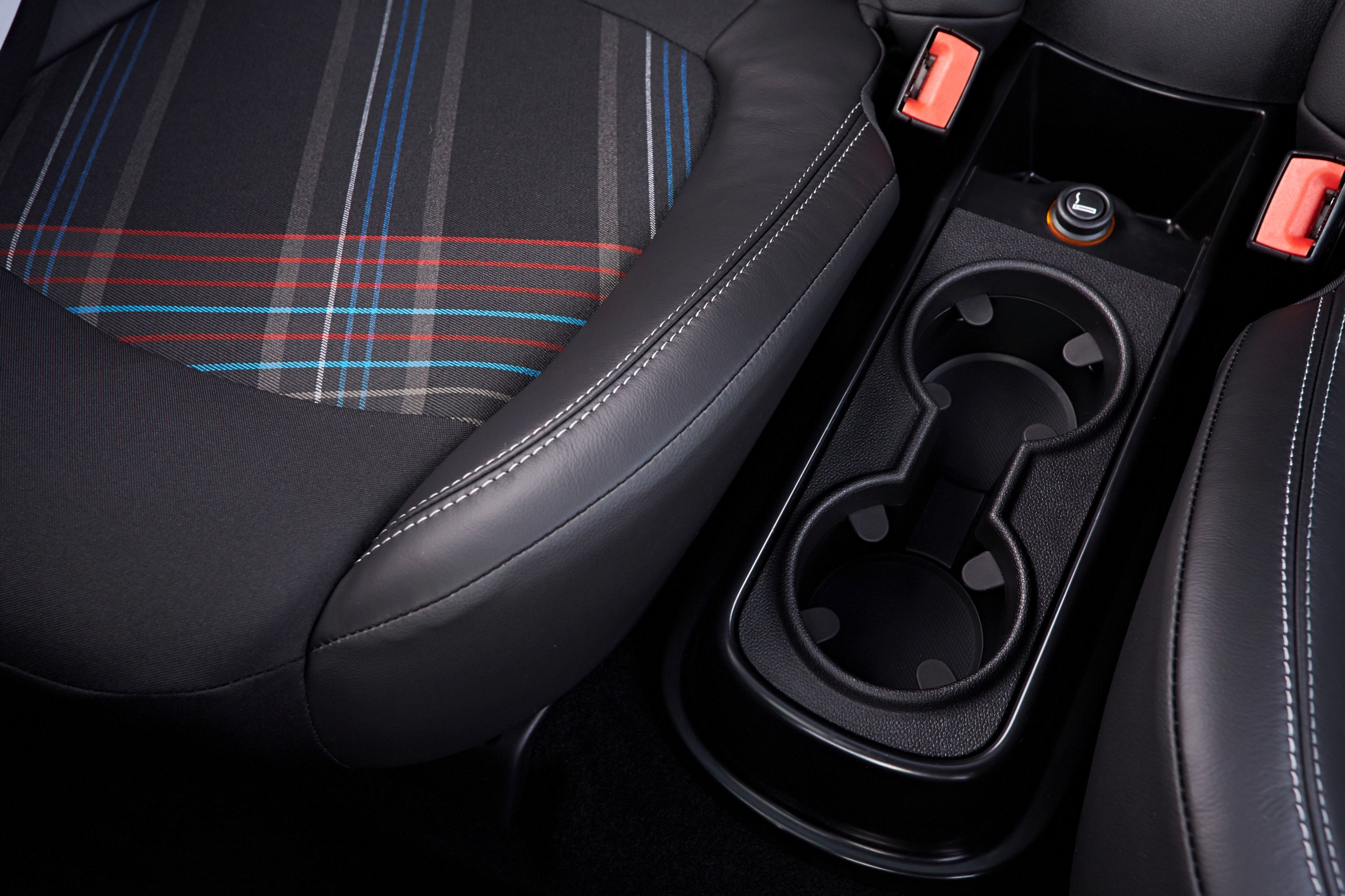 2016 Mini Cooper Paceman Interior Photos