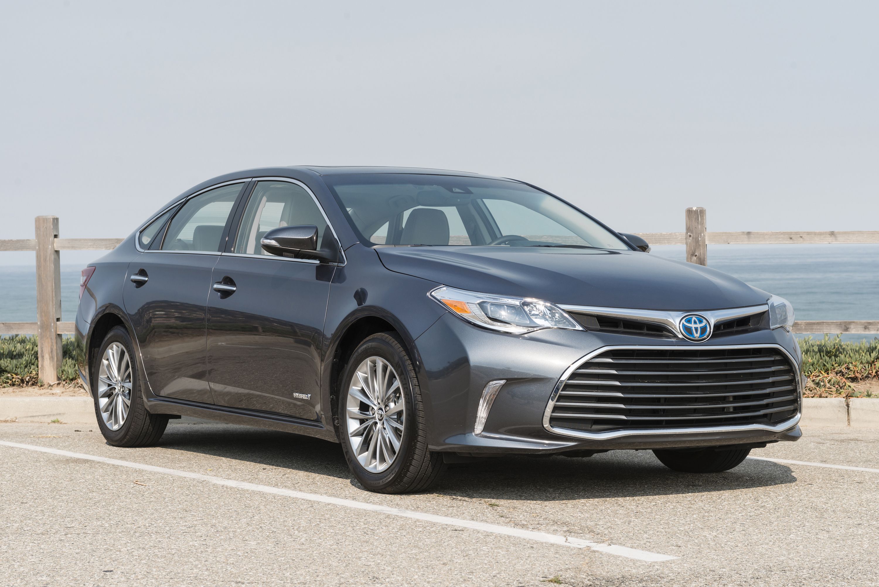 Toyota Avalon – SHIFTIN AUTO
