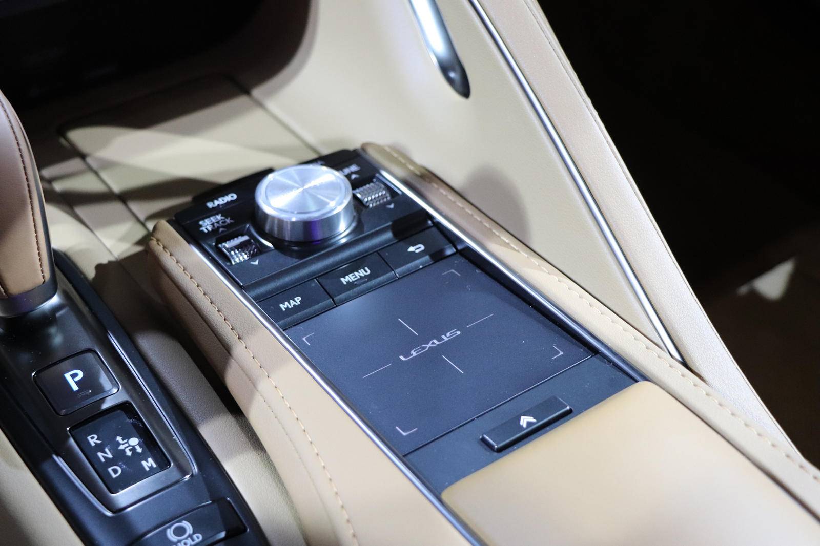 Lexus Sync Button Lexus Set To Bring Back Touchscreens