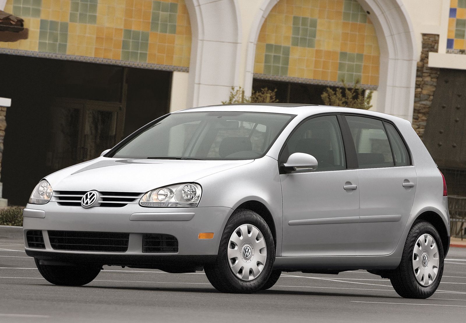2008 Volkswagen Rabbit Pricing, Photos & Specs