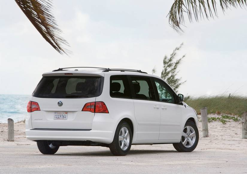 Jetta Minivan Routan Volkswagen Routan: Review, Pricing, Photos, and Specs