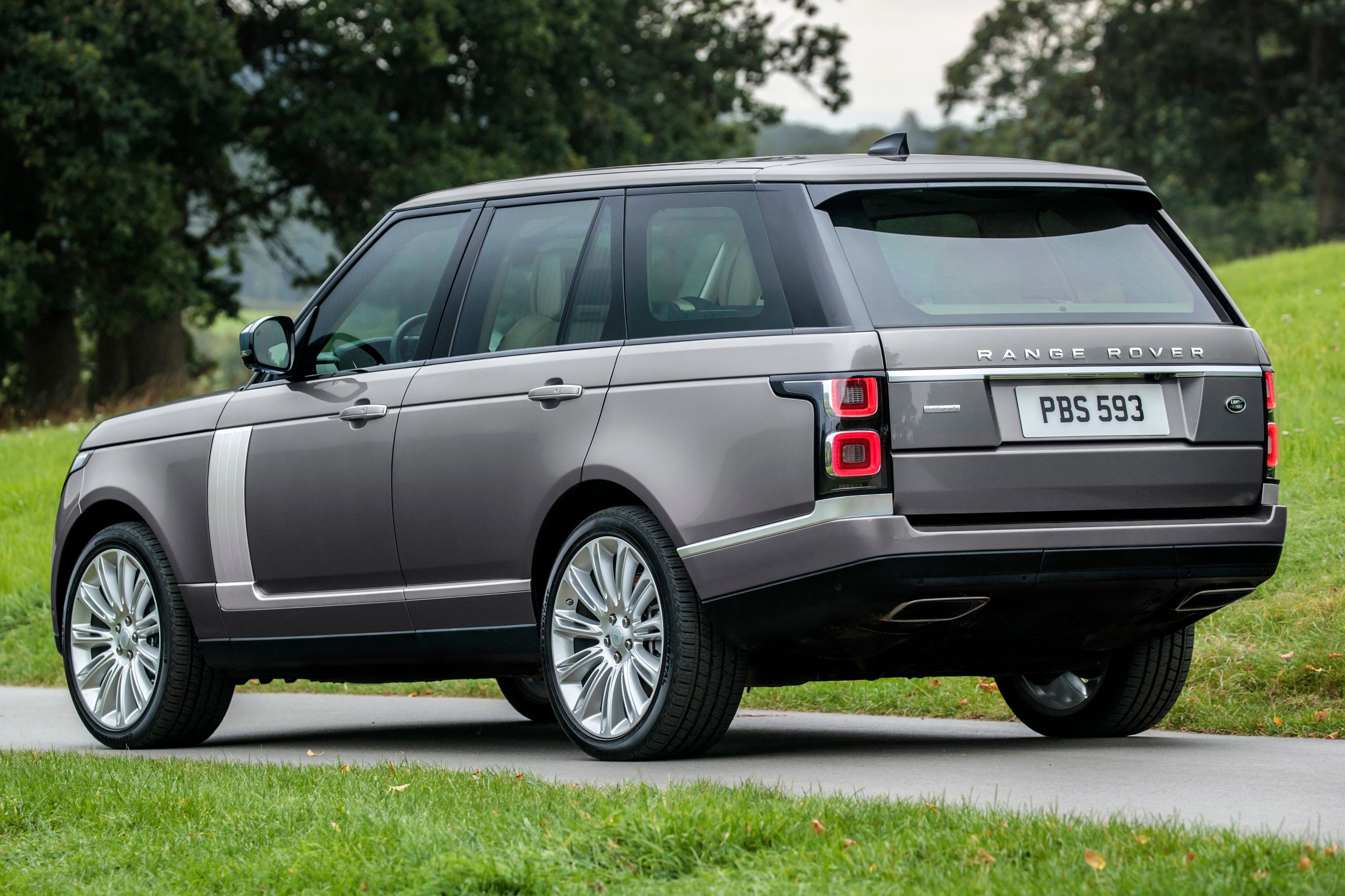 Say Goodbye To The Range Rover's Iconic Supercharged V6