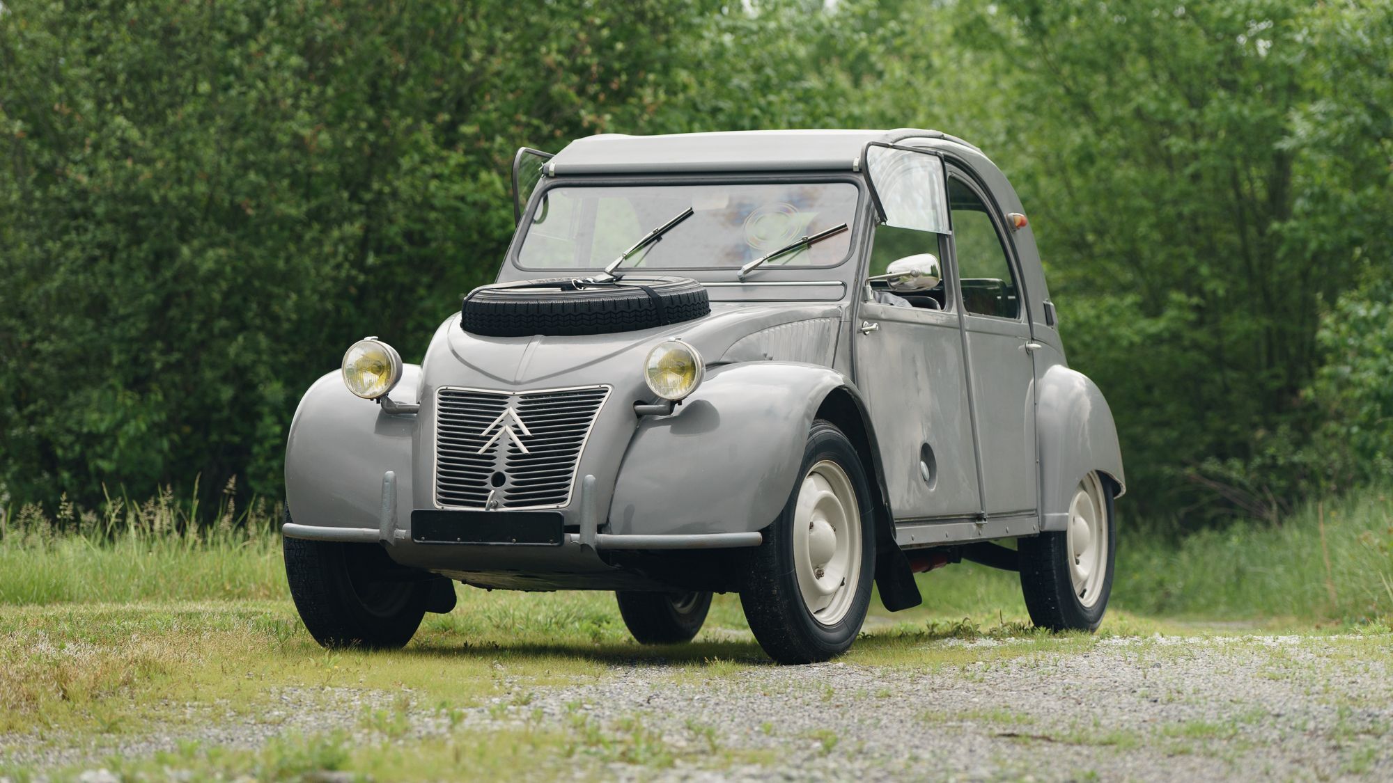 Awesome Cars With Two Engines
