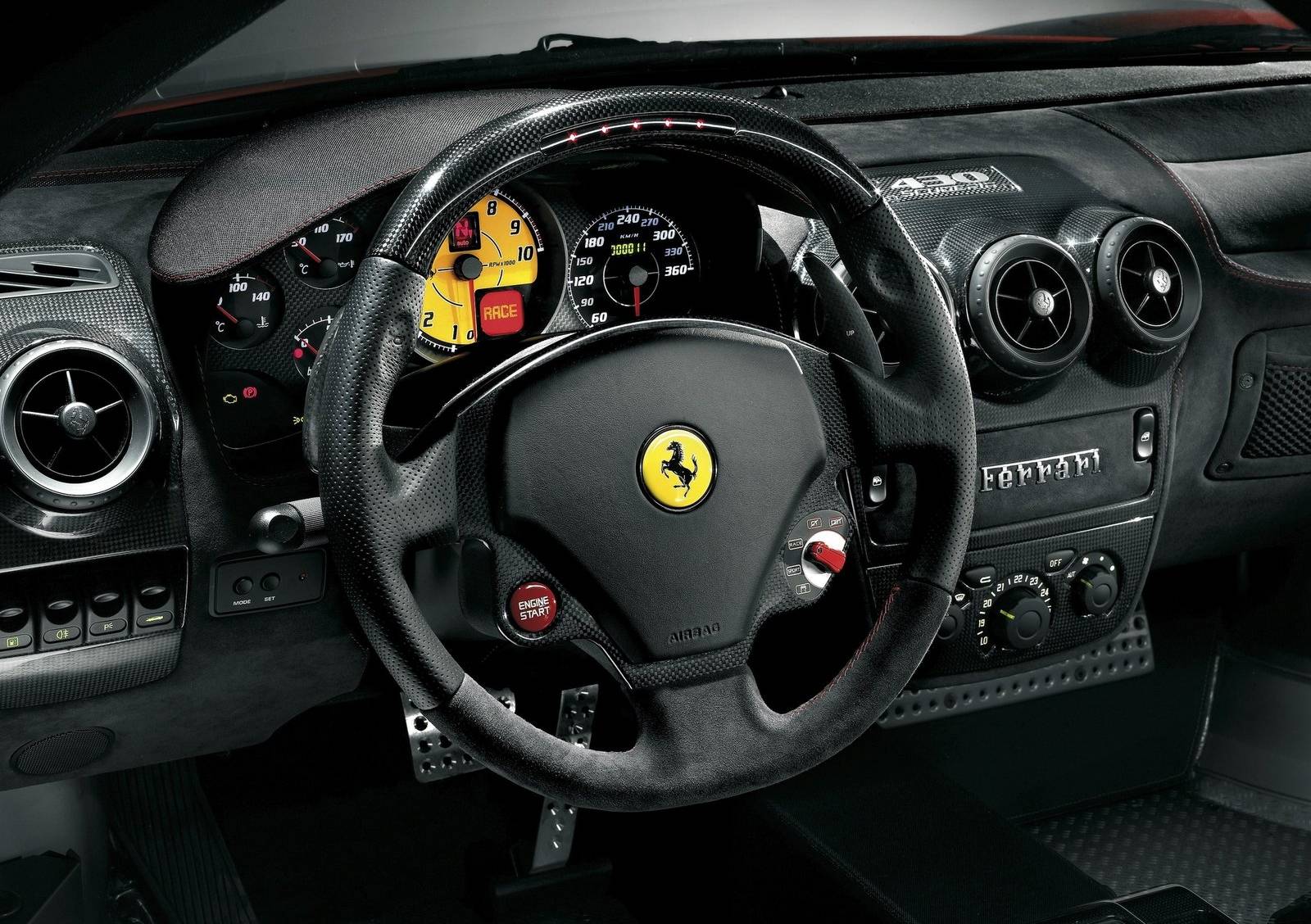 Ferrari 430 Scuderia Interior Photos