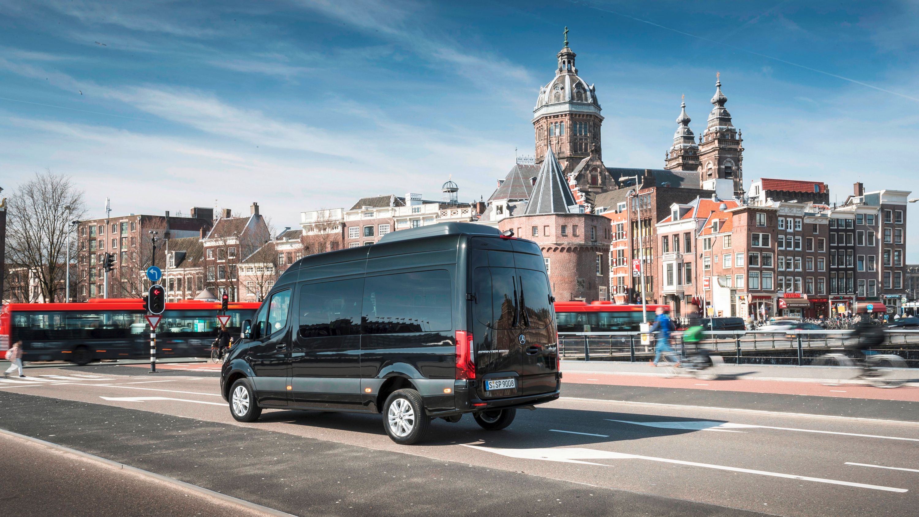 2020 Mercedes-Benz Sprinter Passenger Van Exterior Photos