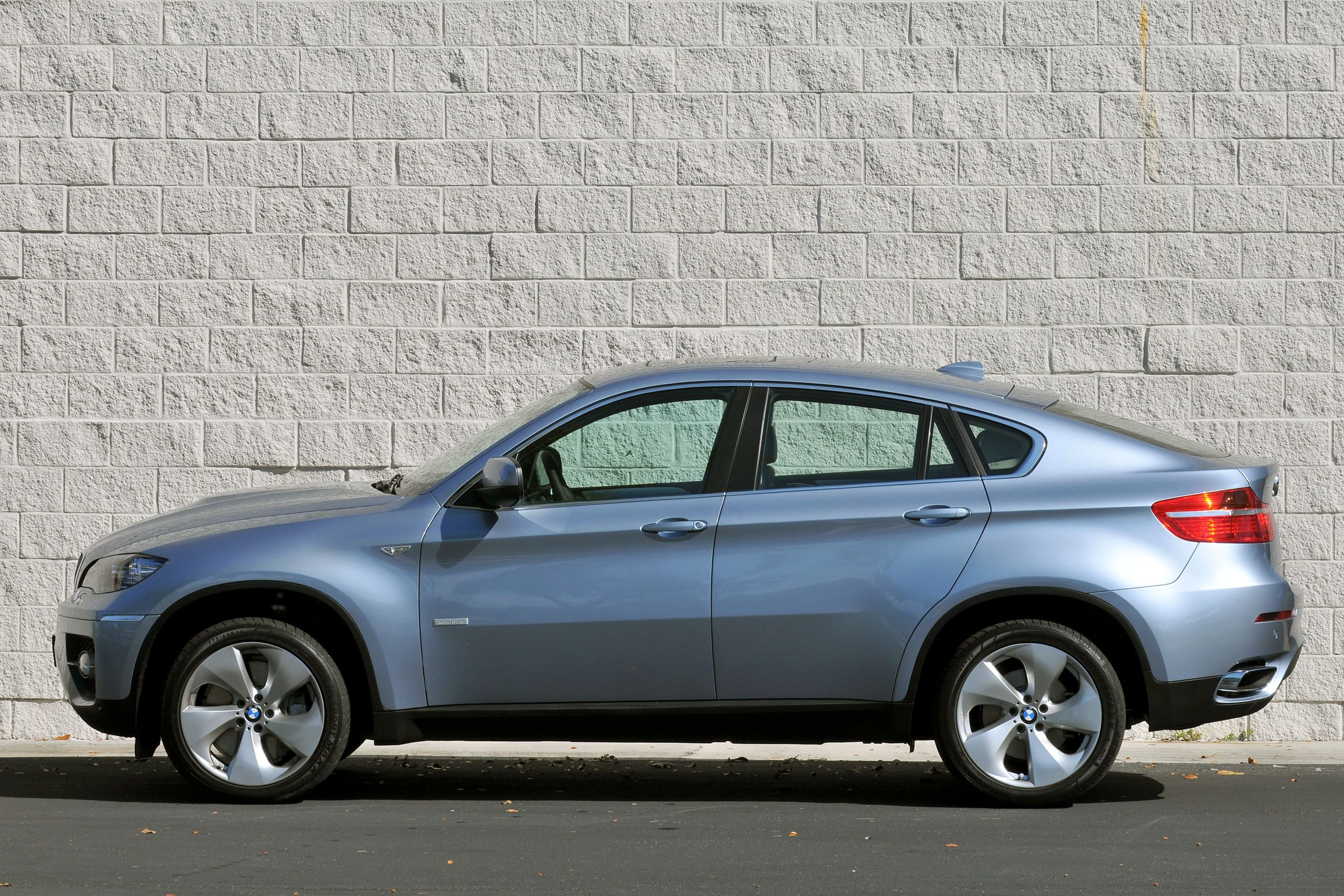 2011 BMW X6 Hybrid - Photos Exterior | CarBuzz