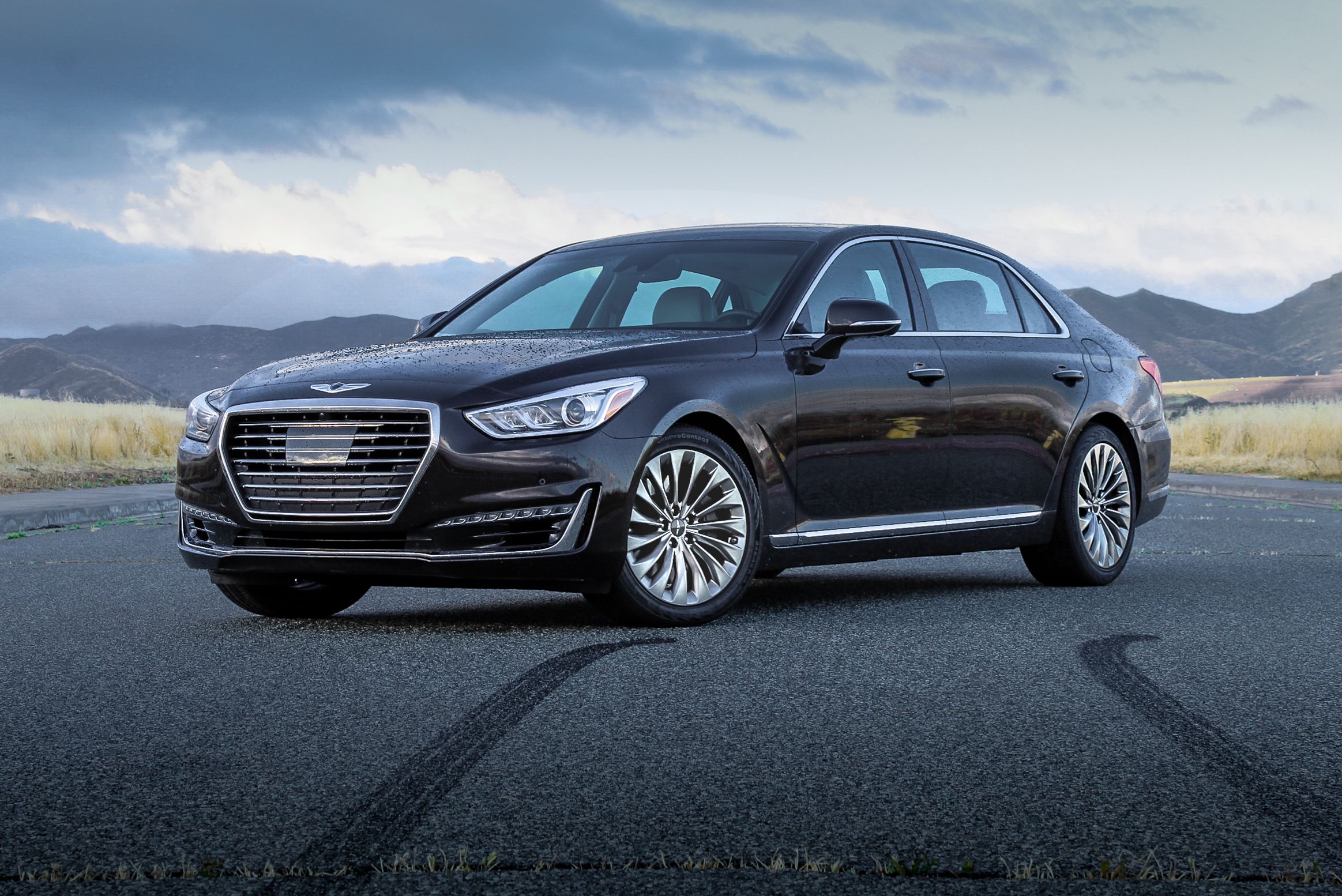 2019 Genesis G90 - Review | CarBuzz