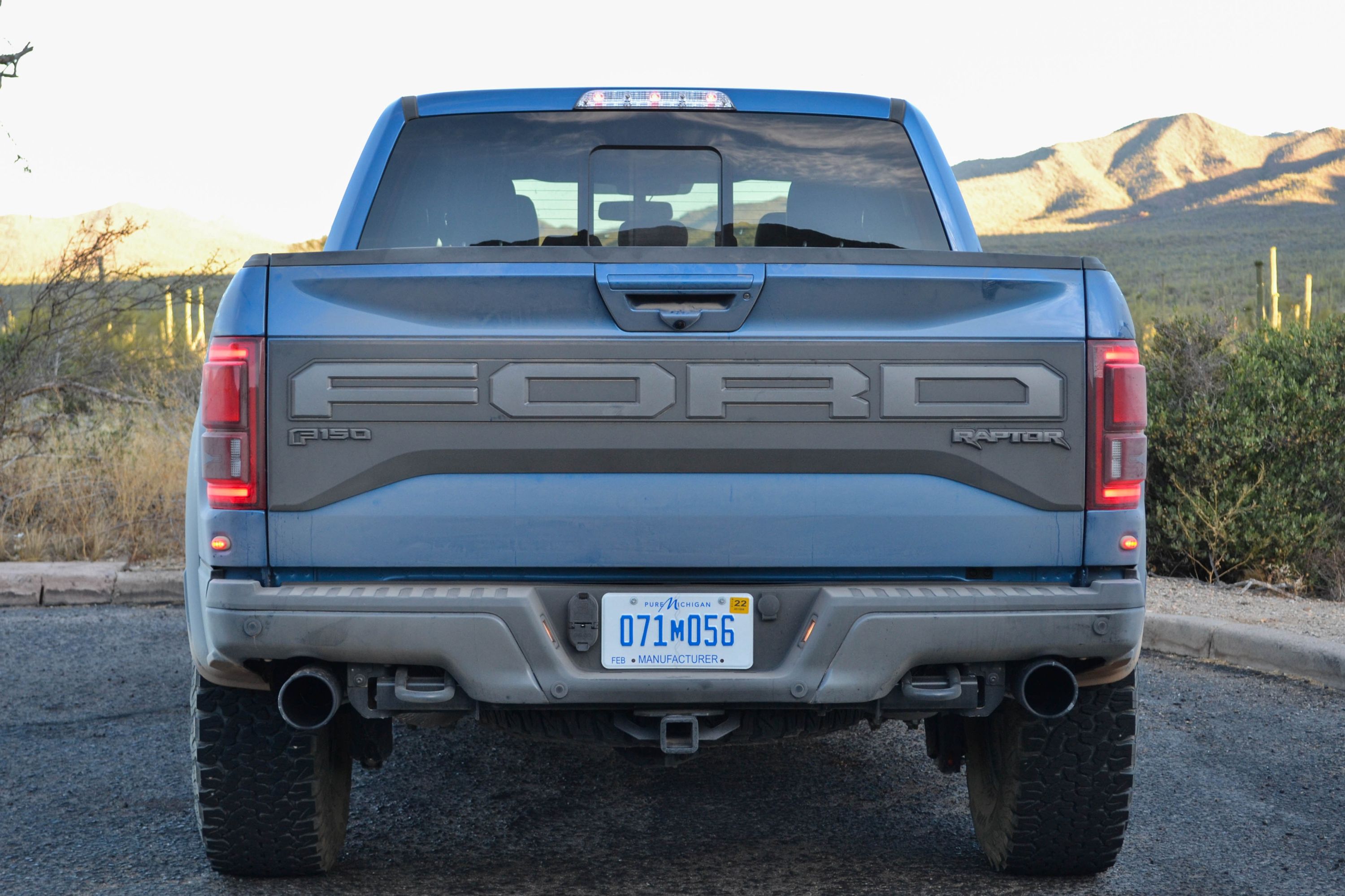 2019 Ford F-150 Raptor Pricing, Photos & Specs