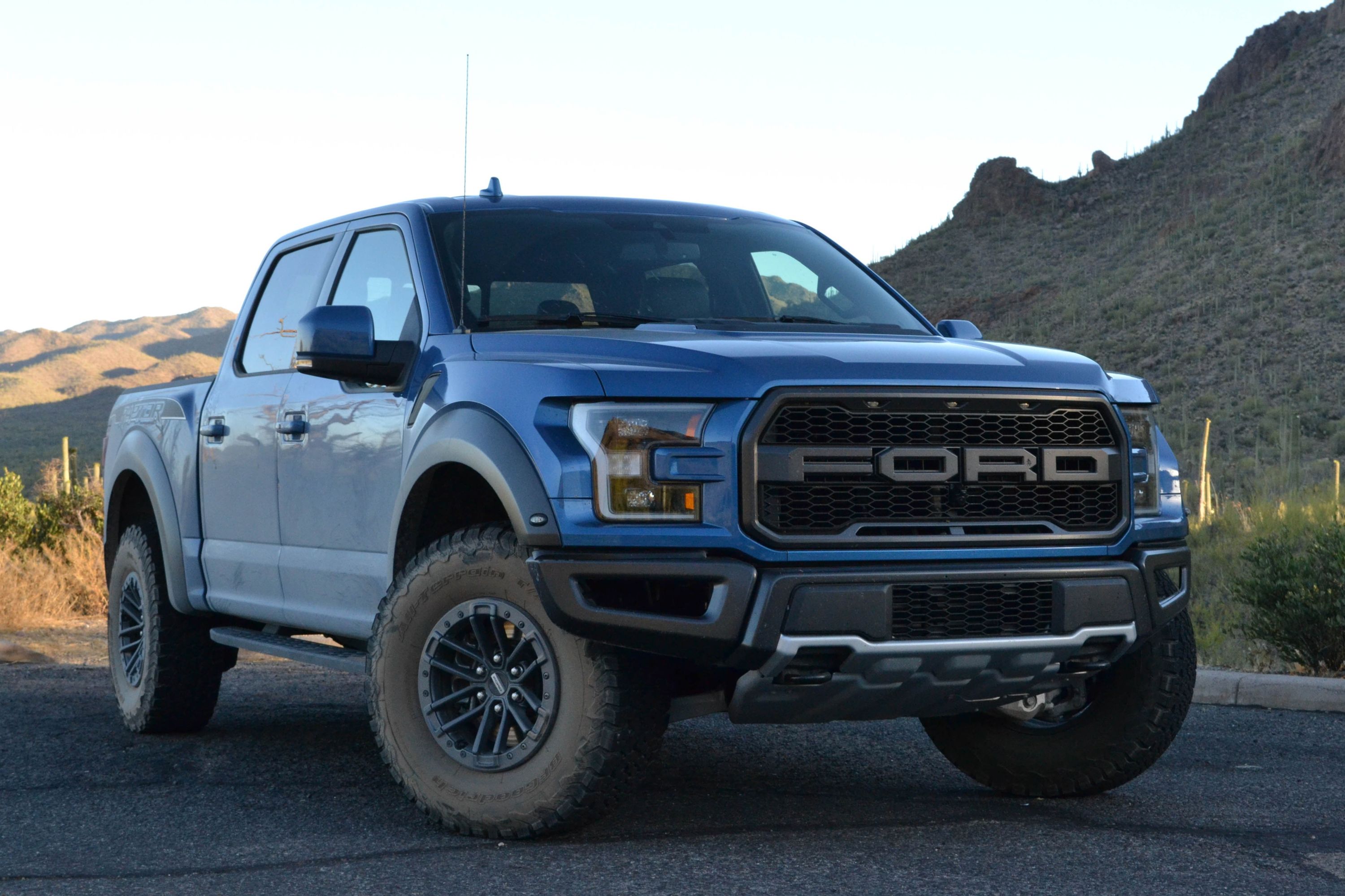 2020 Ford F-150 Raptor Pricing, Photos & Specs